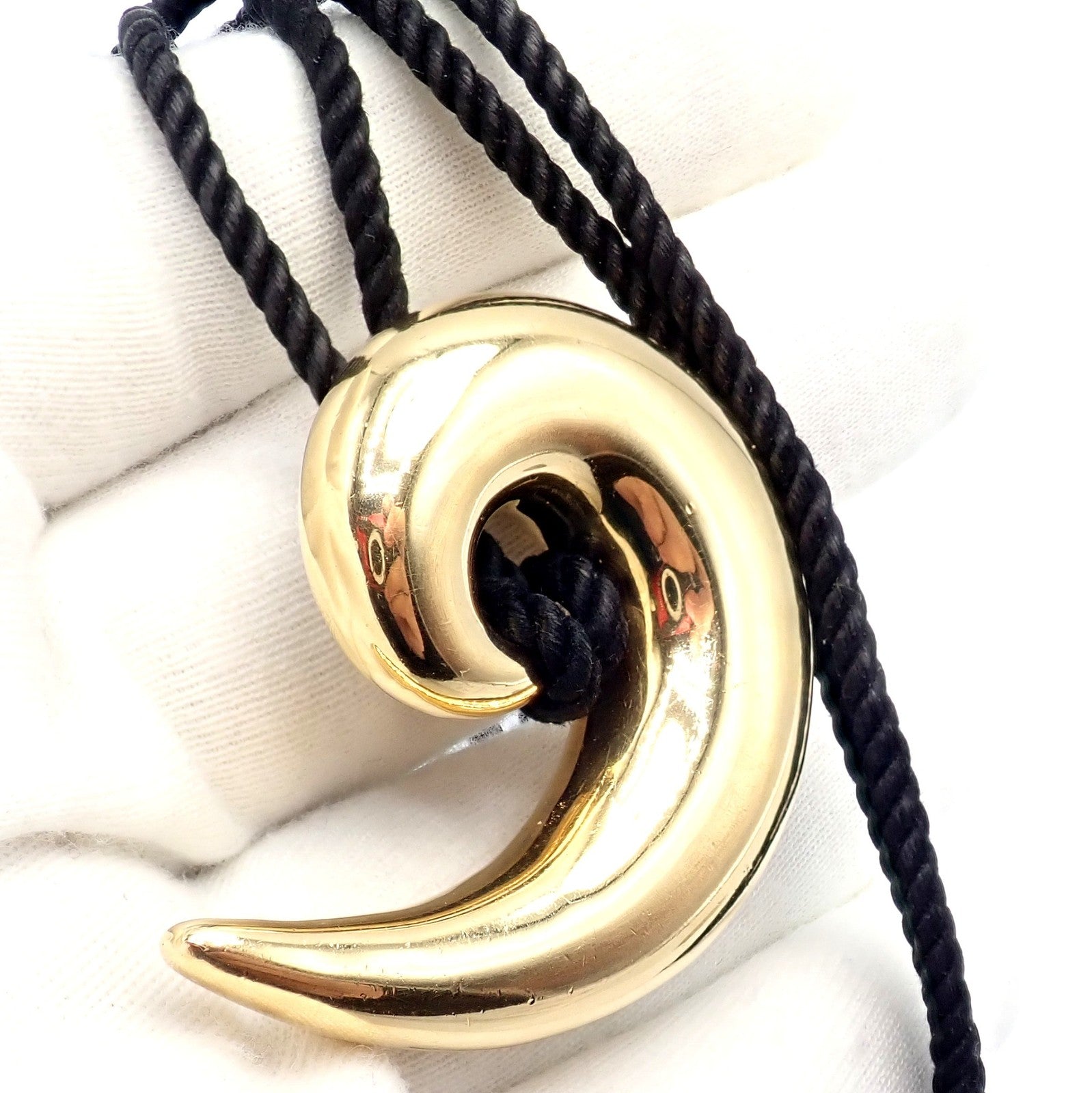 Vintage! Tiffany & Co 18k Yellow Gold Cummings Large Spiral Nautilus Necklace | Fortrove