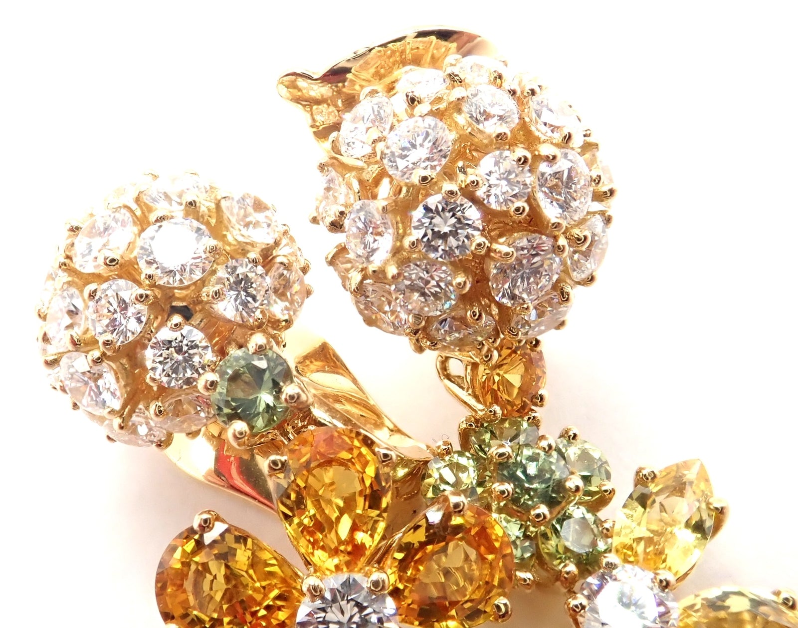 Authentic! Van Cleef & Arpels Folie des Pres 18k Gold Diamond Sapphire Earrings | Fortrove