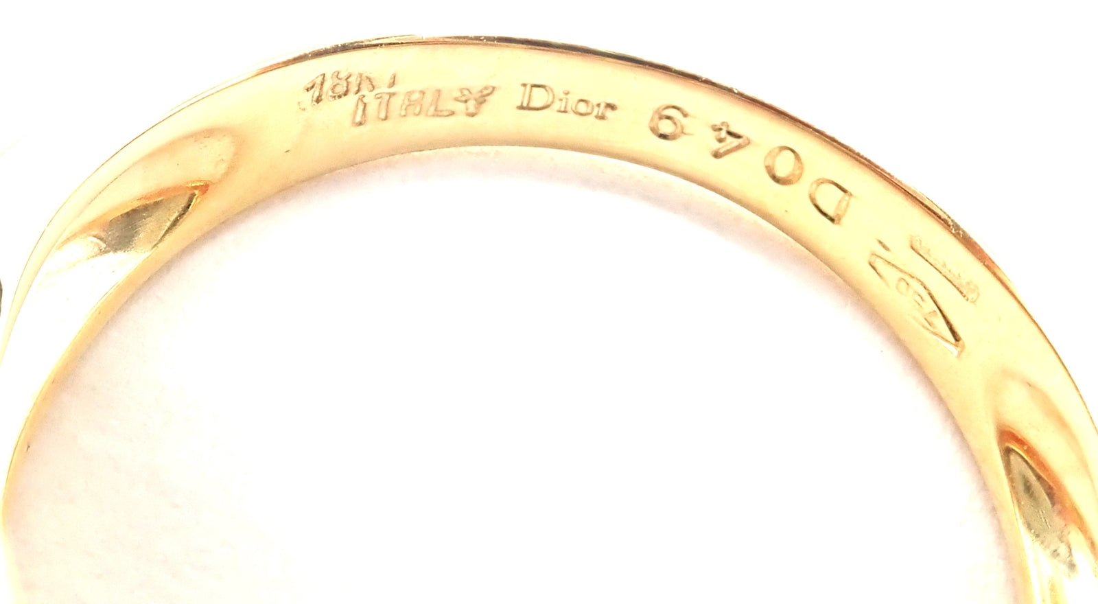 Rare! Authentic Christian Dior 18k Yellow Gold Diamond Coral Band Ring | Fortrove