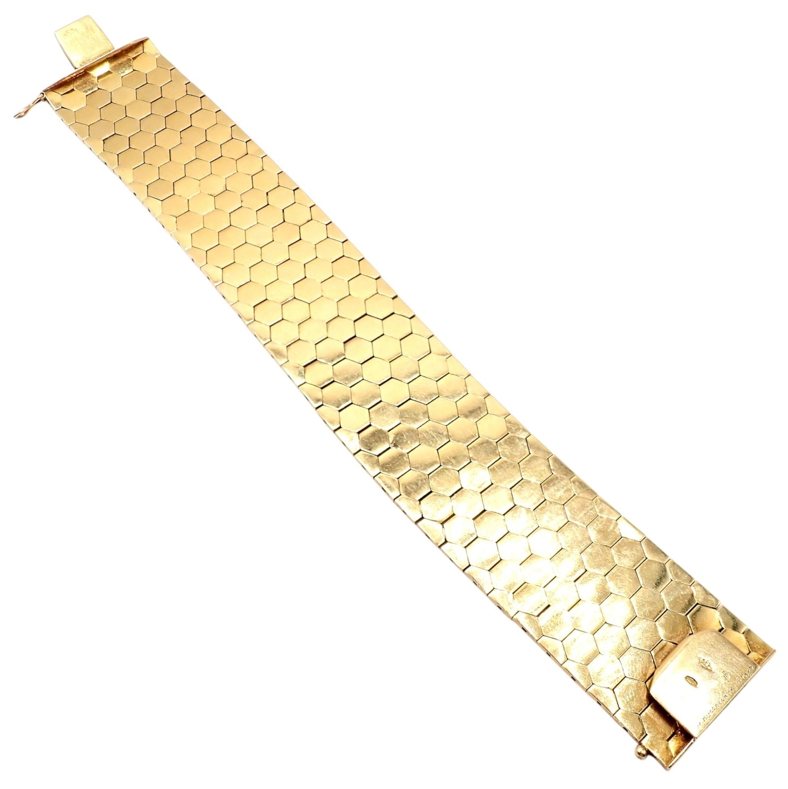 Authentic! Vintage Mario Buccellati 18k Yellow Gold Honeycomb Hexagon Bracelet | Fortrove