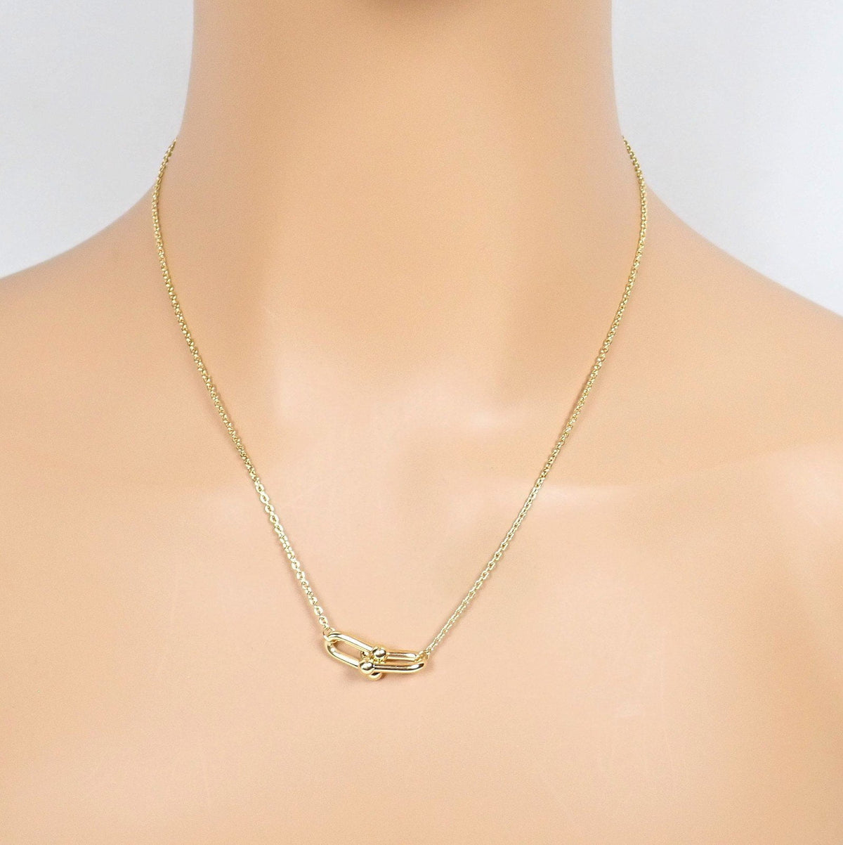 Tiffany & Co. Jewelry & Watches:Fine Jewelry:Necklaces & Pendants Authentic! Tiffany & Co 18k Yellow Gold Hardware Medium Pendant Chain Necklace