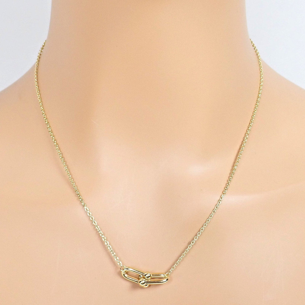 Tiffany & Co. Jewelry & Watches:Fine Jewelry:Necklaces & Pendants Authentic! Tiffany & Co 18k Yellow Gold Hardware Medium Pendant Chain Necklace