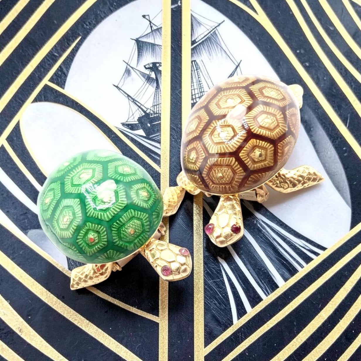 Boucheron Jewelry & Watches:Fine Jewelry:Brooches & Pins Vintage! Boucheron France 18k Yellow Gold Enamel Set Of Two Turtle Brooches