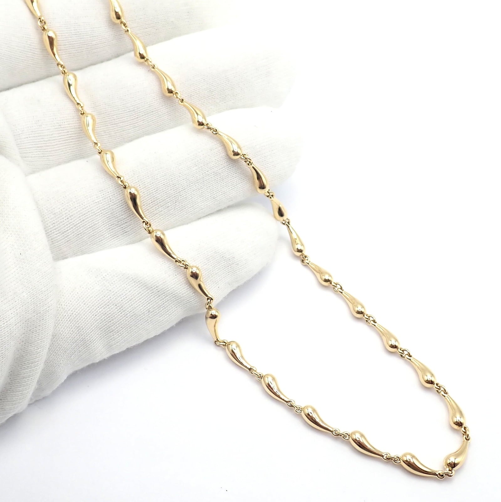 Tiffany & Co. Jewelry & Watches:Fine Jewelry:Necklaces & Pendants Authentic! Tiffany & Co Peretti 18k Yellow Gold Vintage Teardrop Necklace 15.75"
