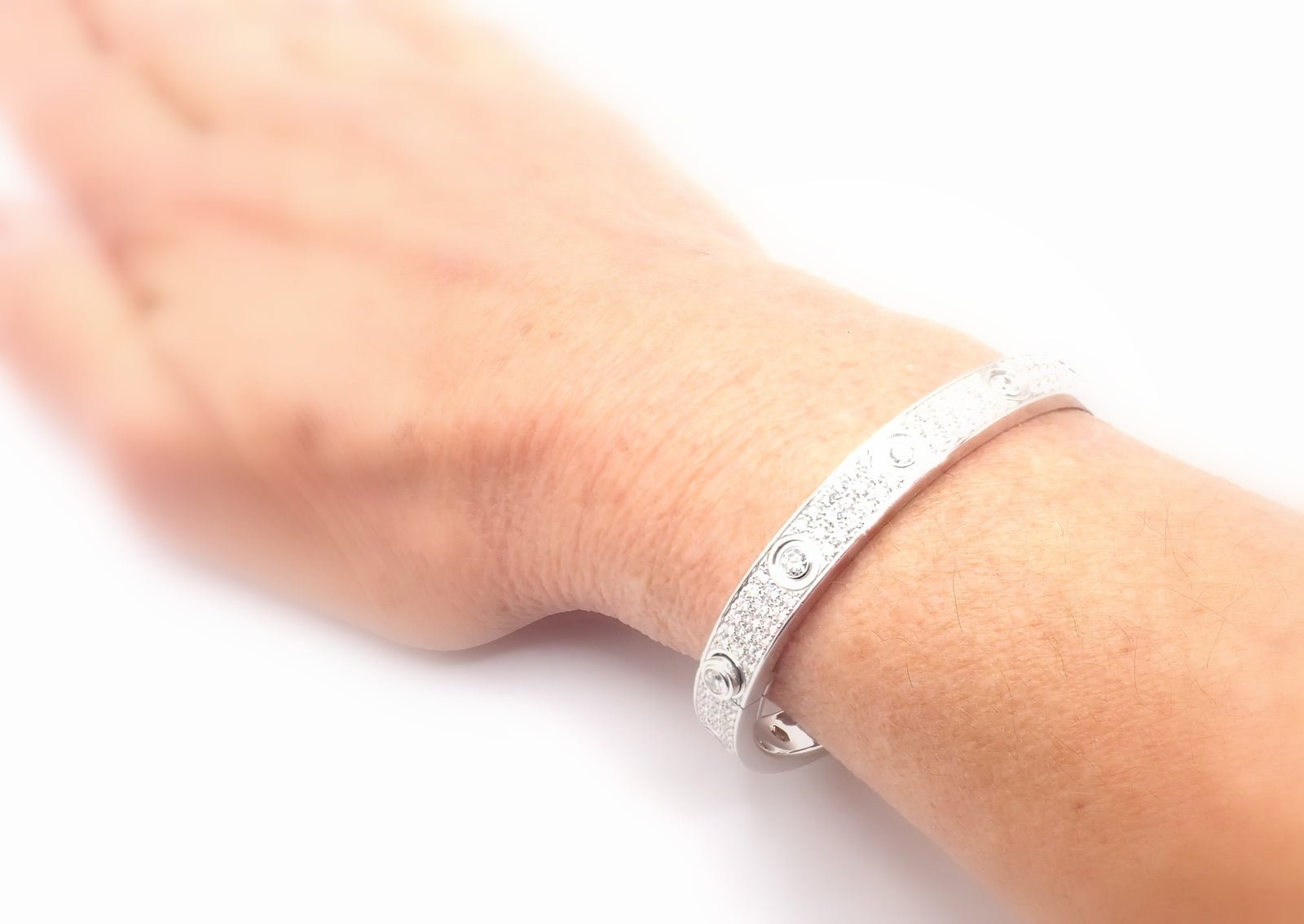 Authentic! Cartier Love 18k White Gold Diamond Pave Bangle Bracelet Sz 17 Paper | Fortrove