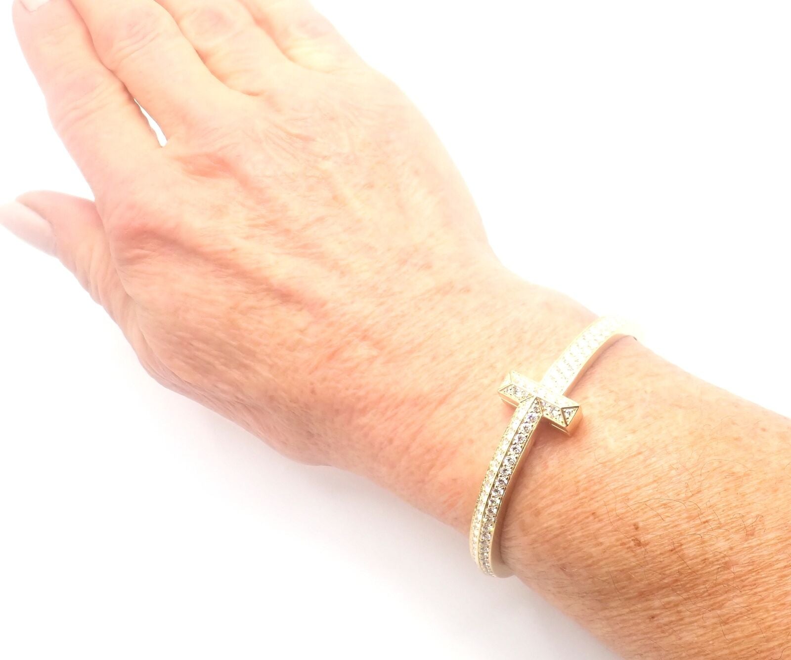 Authentic! Tiffany & Co 18k Yellow Gold Diamond T1 Wide Hinged Bangle Bracelet | Fortrove