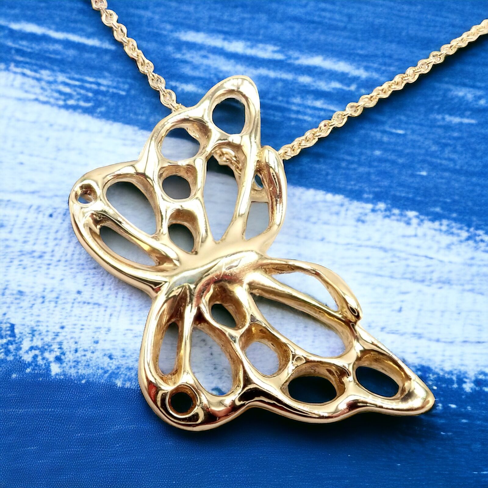 Authentic! Tiffany & Co Cummings 18k Yellow Gold Butterfly Pendant Necklace 1988 | Fortrove