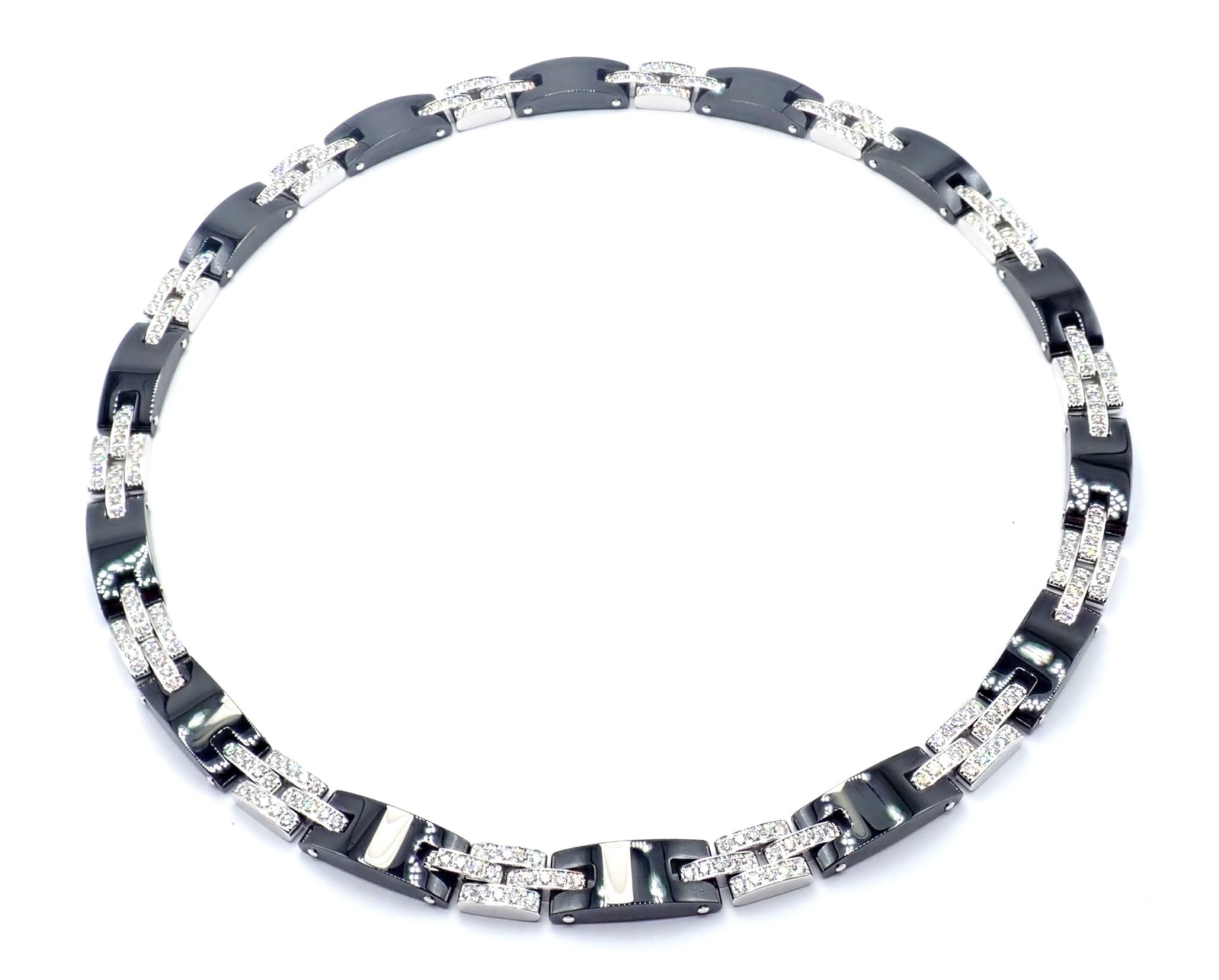 Authentic! Cartier Maillon Panthere 18K White Gold Diamond Ceramic Link Necklace | Fortrove