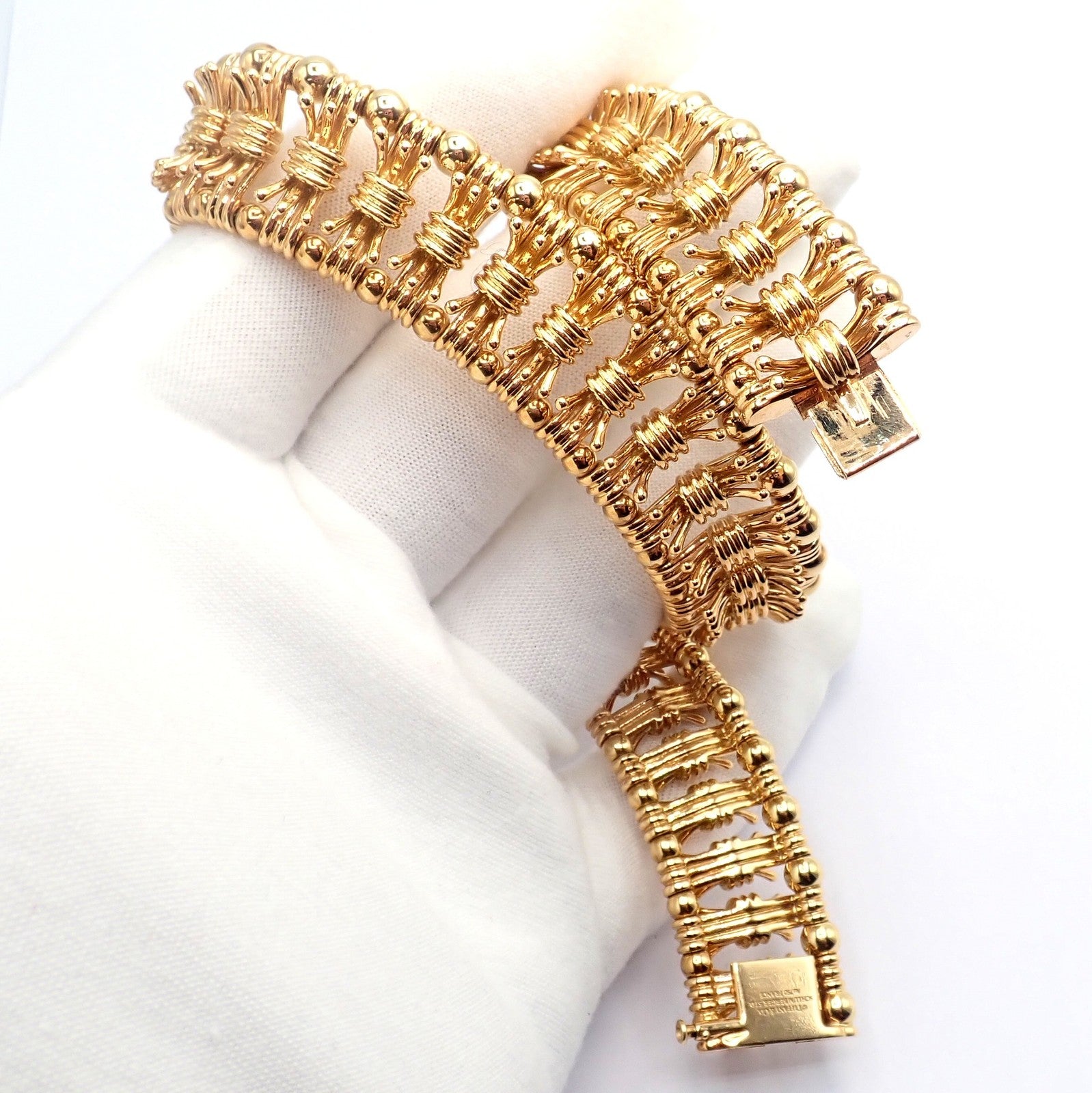 Authentic Tiffany & Co Schlumberger 18k Yellow Gold Fancy Bowtie Collar Necklace | Fortrove