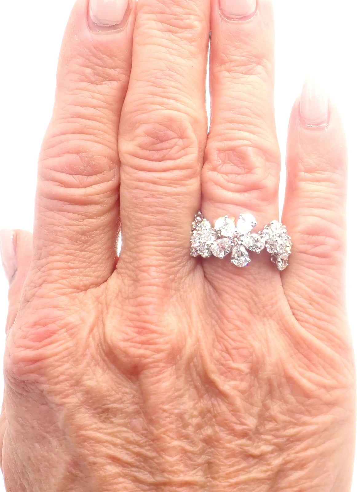 Authentic! Van Cleef & Arpels Folie des Pres 18k White Gold Diamond Flower Ring | Fortrove