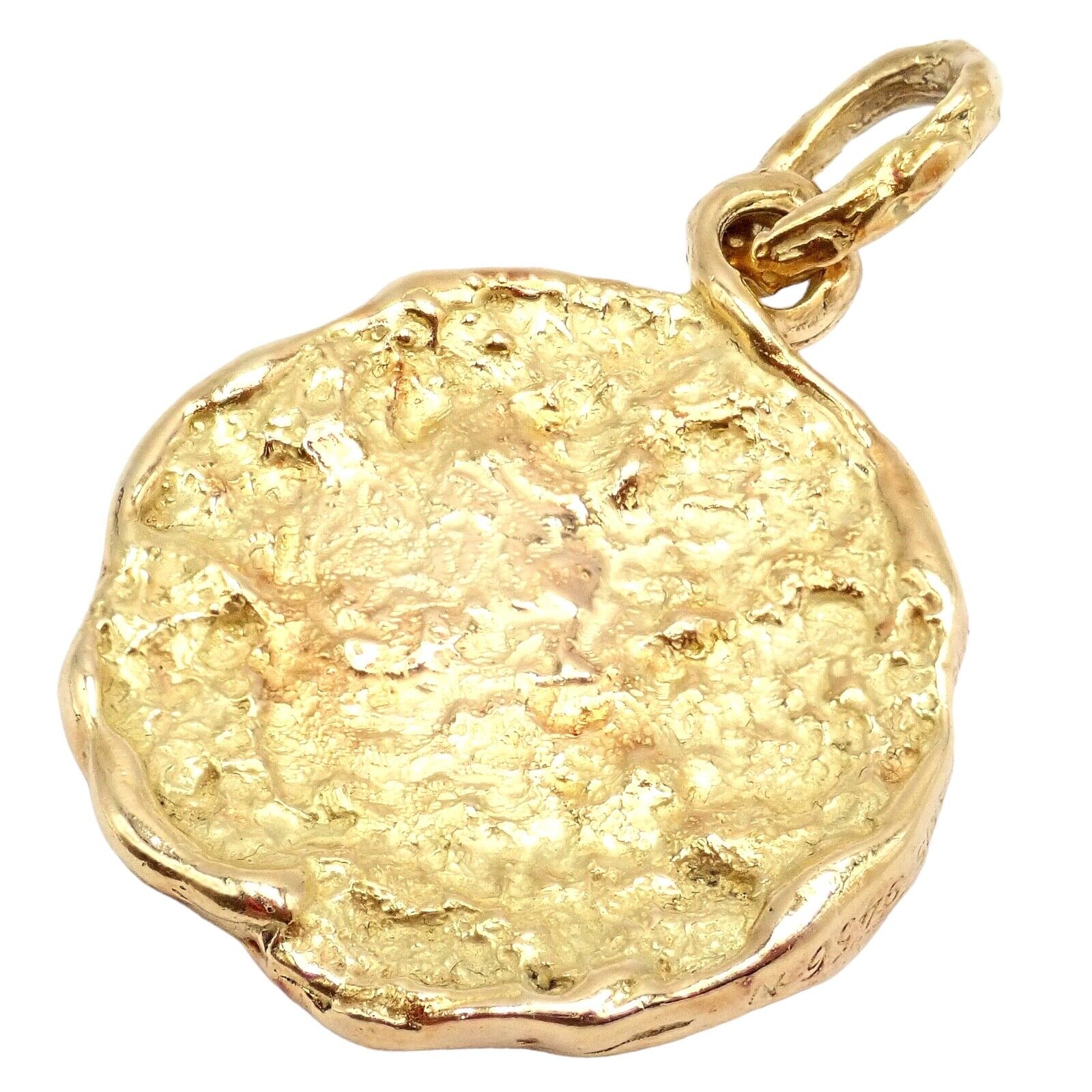 Rare! Vintage Chaumet Paris 18k Yellow Gold Zodiac Aquarius Pendant Medallion | Fortrove
