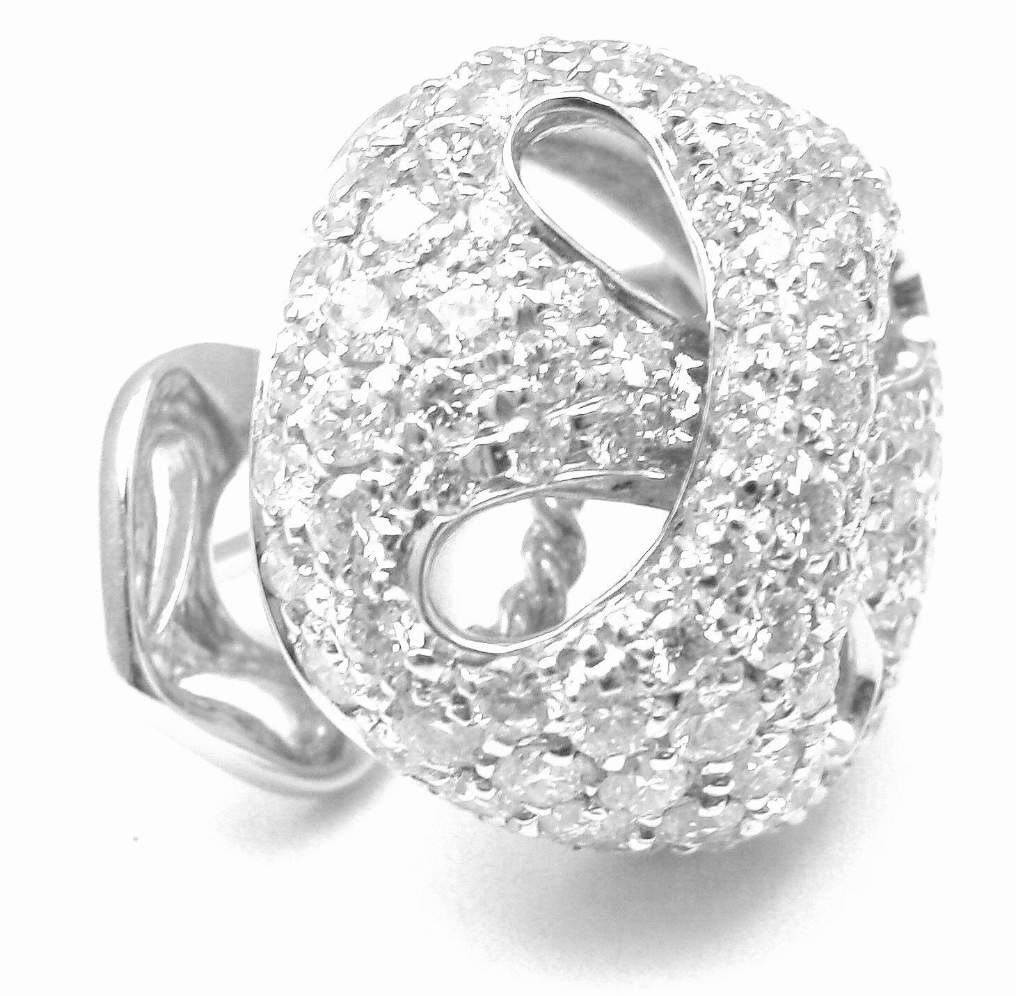 New Authentic Damiani 18k White Gold 3.03 ct Diamond Earrings | Fortrove
