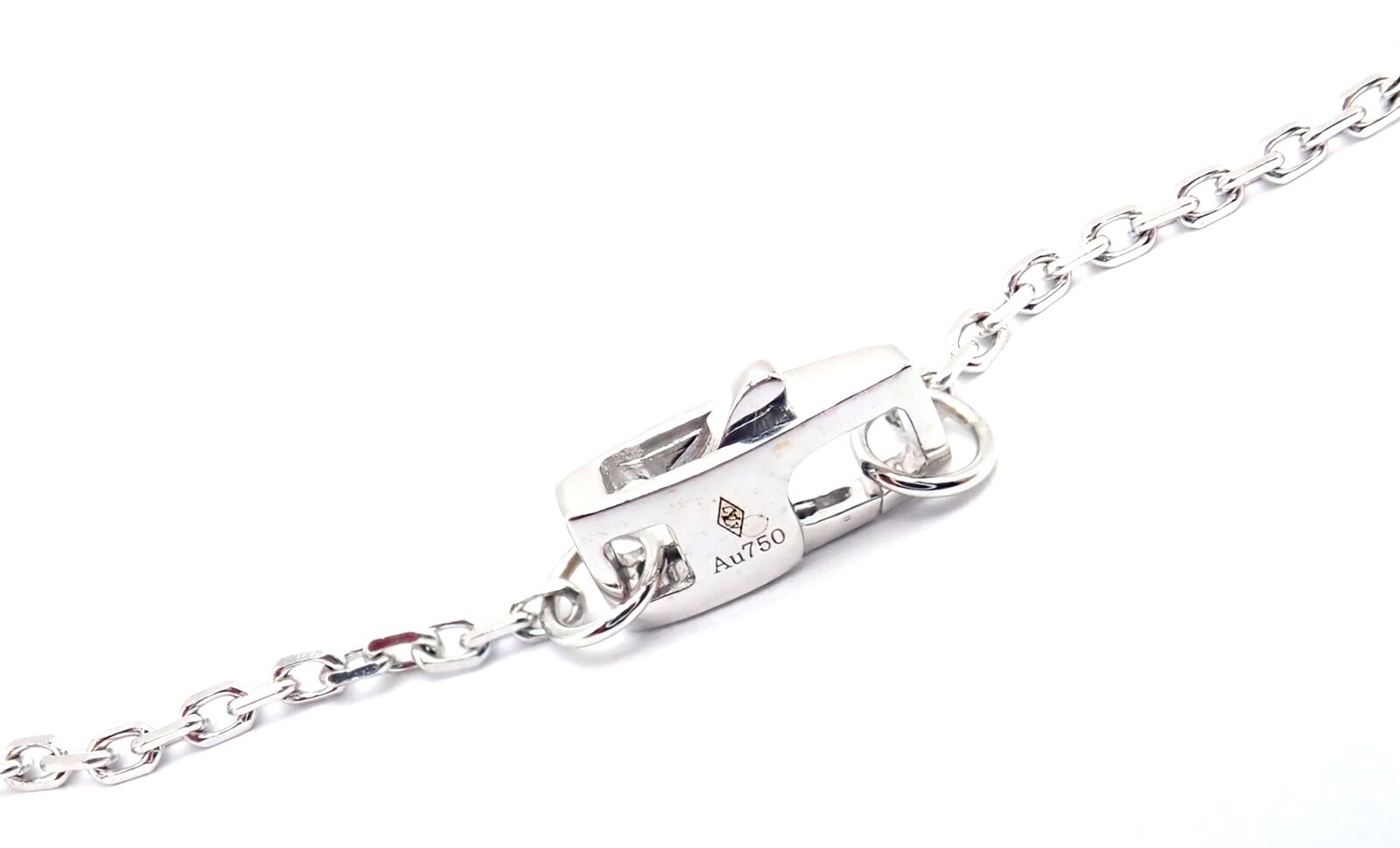 Authentic! Louis Vuitton Blossom 18k White Gold Diamond Link Pendant Necklace | Fortrove