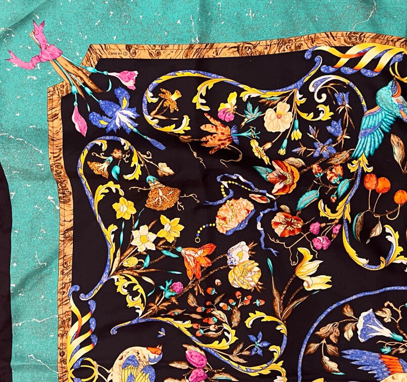 Authentic RARE! Hermes Pierres D'Orient Et D'Occident Vintage 90cm Silk Scarf | Fortrove