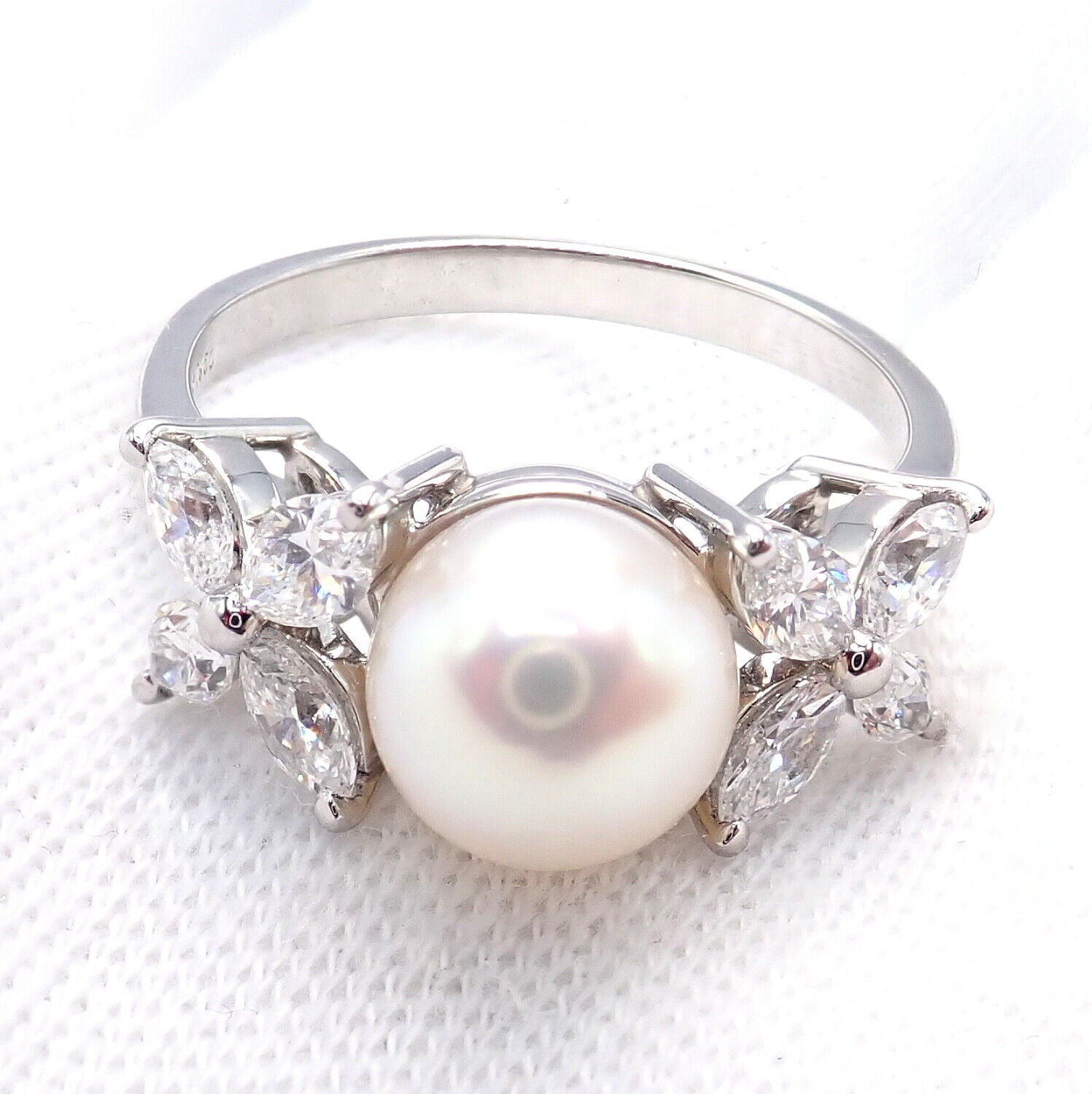 Authentic! Tiffany & Co Victoria Platinum Diamond 7.5mm Pearl Band Ring | Fortrove