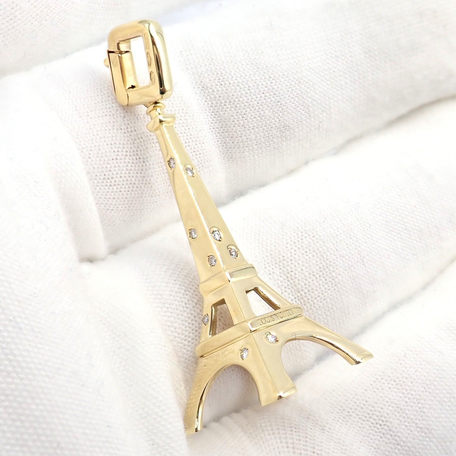 Vintage Louis Vuitton 18k Yellow Gold Large Eiffel Tower Diamond Charm Pendant | Fortrove