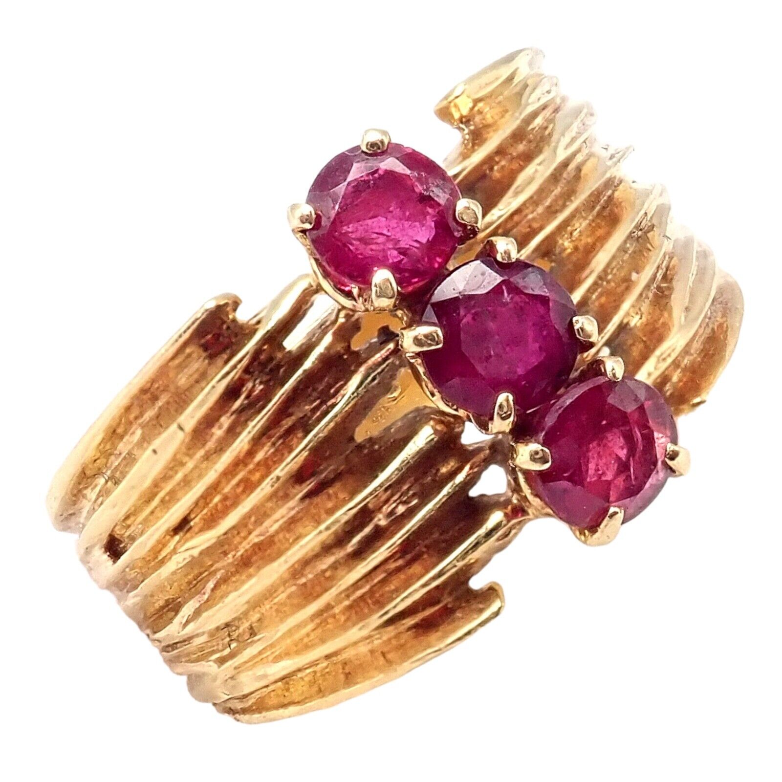 Authentic! Vintage Cartier 18k Yellow Gold Ruby Ring | Fortrove