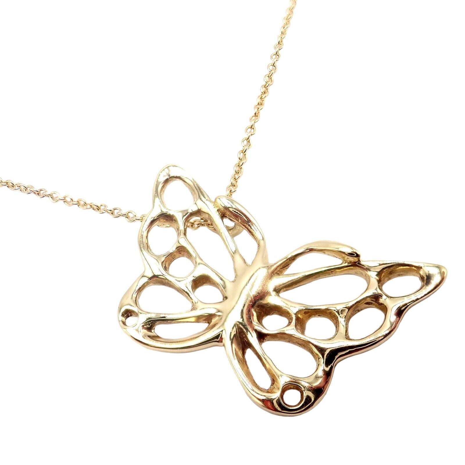 Authentic! Tiffany & Co Cummings 18k Yellow Gold Butterfly Pendant Necklace 1988 | Fortrove