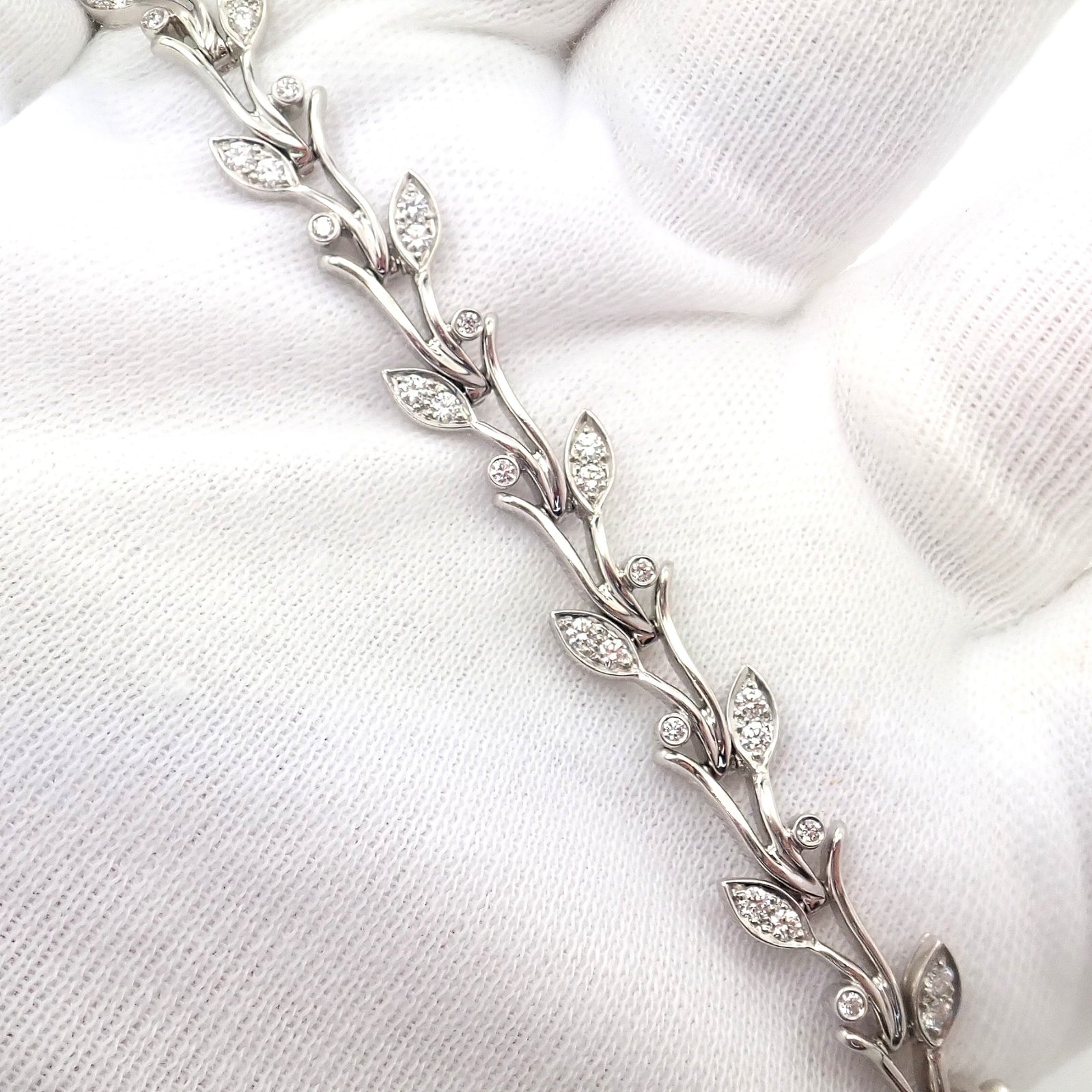 Authentic! Tiffany & Co Platinum Diamond Garland Bracelet | Fortrove