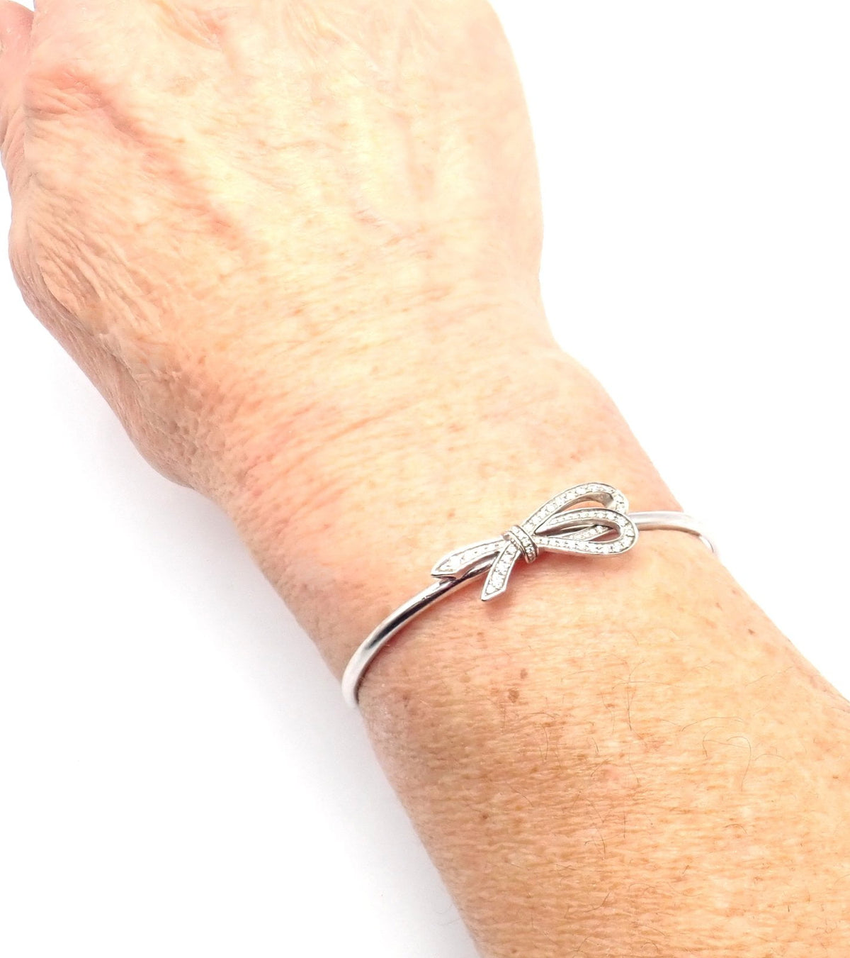 Tiffany & Co. Jewelry & Watches:Fine Jewelry:Bracelets & Charms Authentic! Tiffany & Co 18k White Gold Diamond Bow Ribbon Bangle Cuff Bracelet