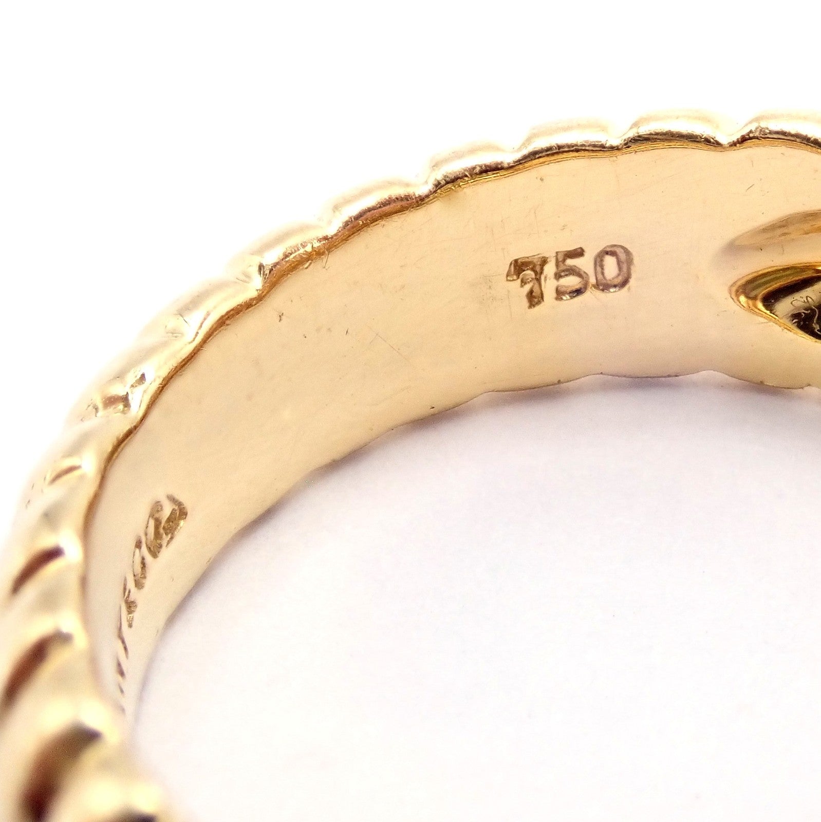 Vintage! Authentic Tiffany & Co 18k Yellow Gold Scalloped Heart Peridot Ring | Fortrove