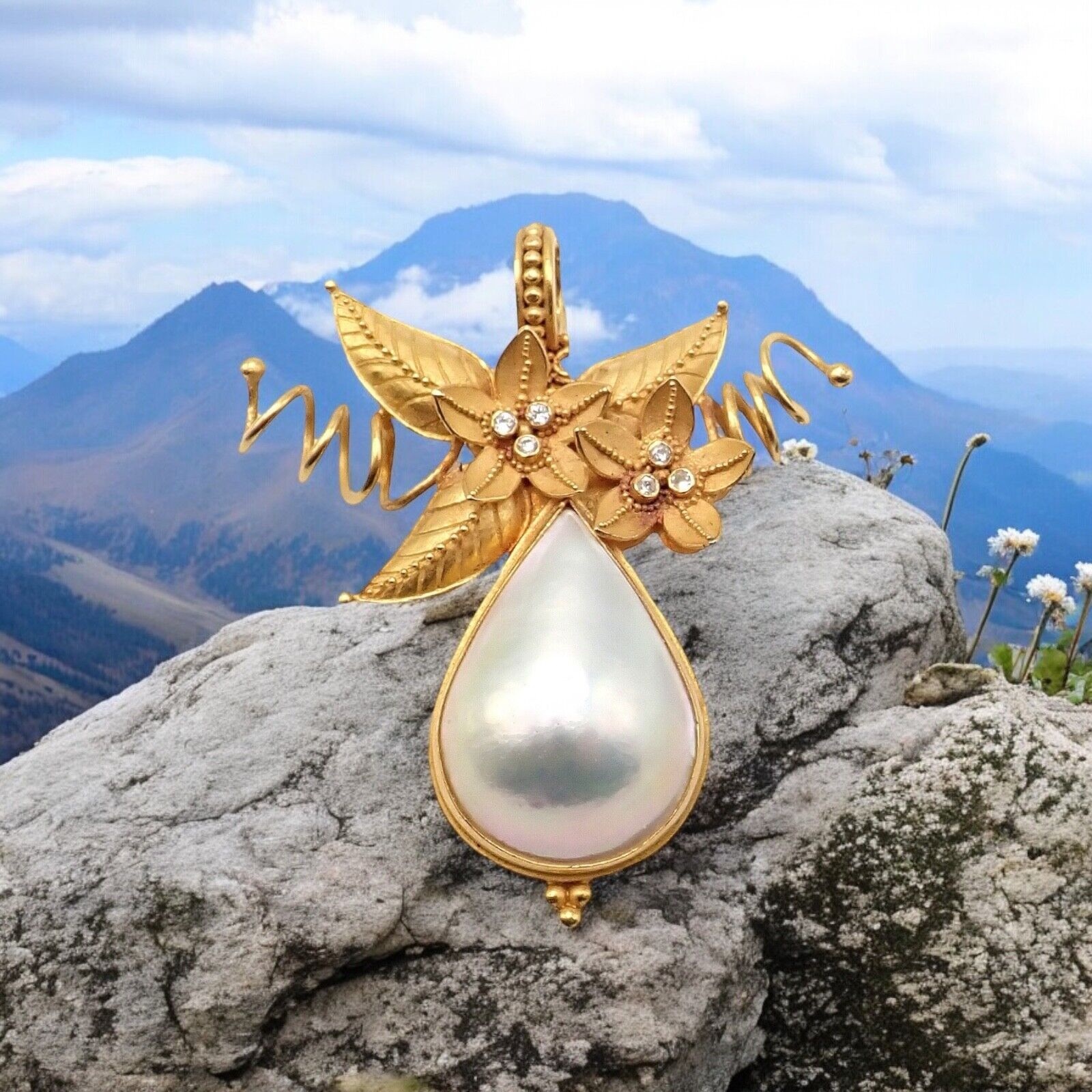 Vintage! Carolyn Tyler 22k Yellow Gold Mabe Pearl Diamond Pendant Pin Brooch | Fortrove