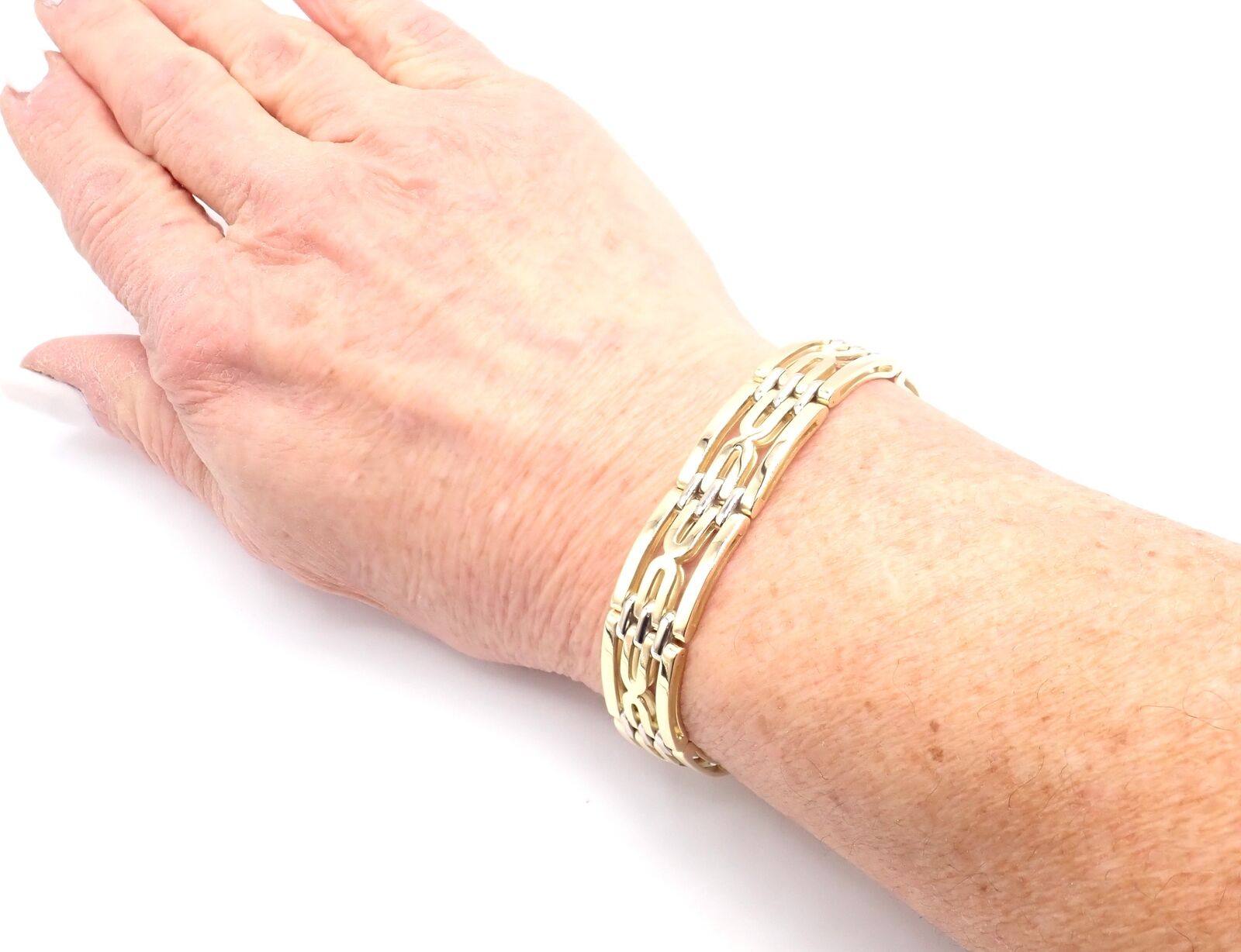 Authentic! Vintage Bvlgari Bulgari 18k Yellow Gold Link Bracelet | Fortrove