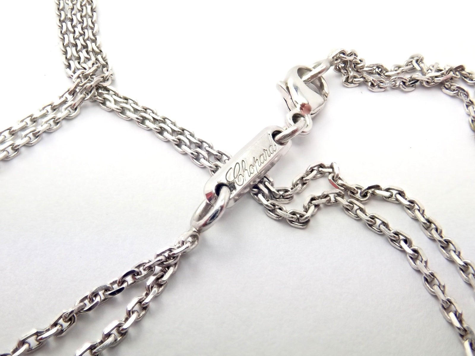 Authentic! Chopard 18k White Gold Large Double Happy Hearts Diamond Necklace | Fortrove