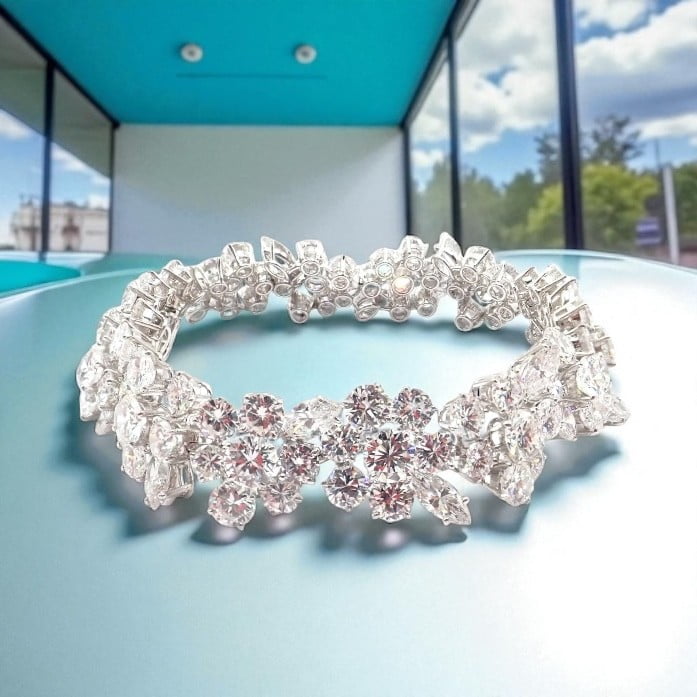 Authentic! Vintage Bvlgari Bulgari Platinum 38ct Diamond Floral Bracelet Paper | Fortrove