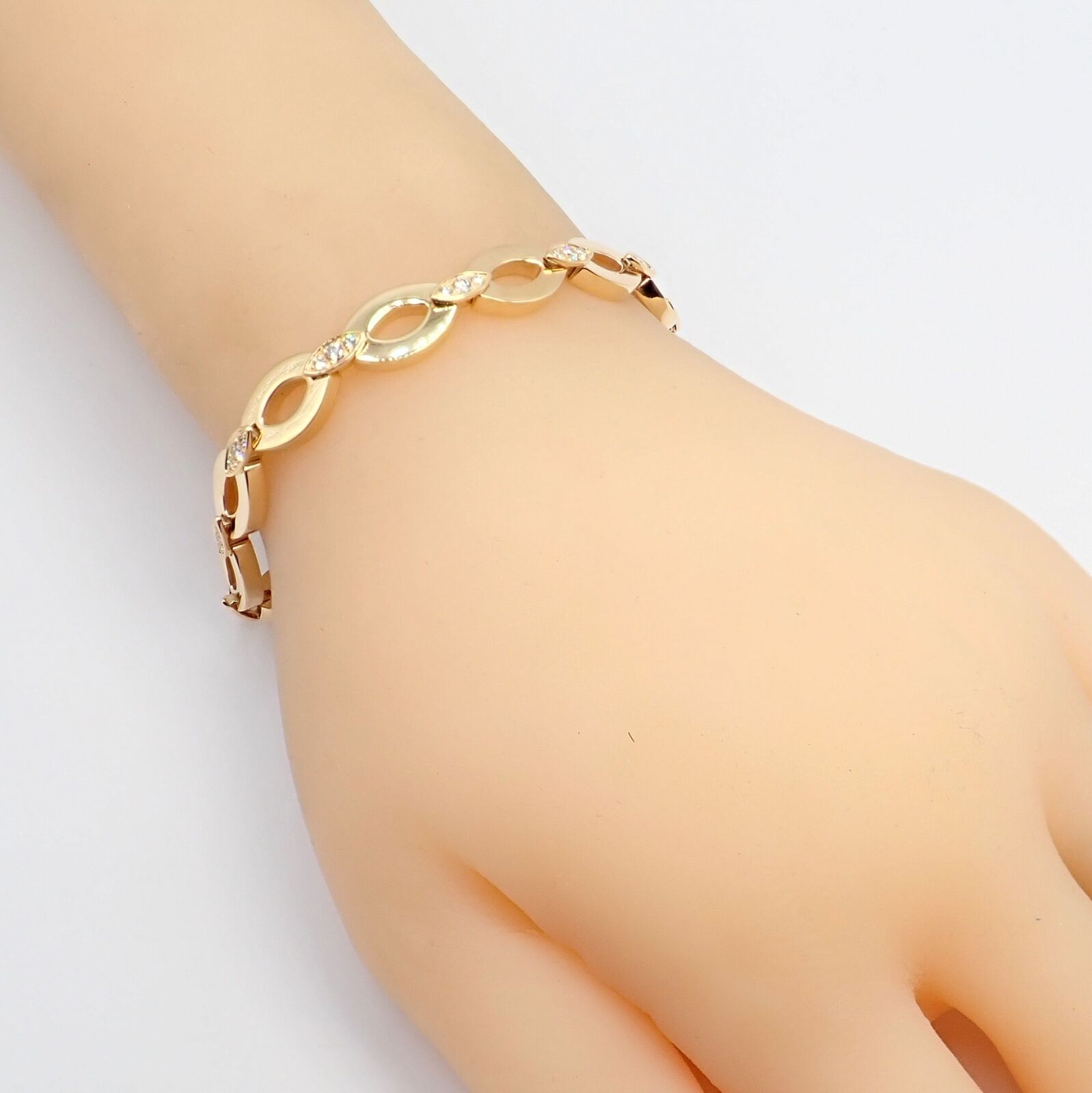 Authentic! Cartier 18K Yellow Gold Diamond Diadea Link Bracelet Earrings Set | Fortrove