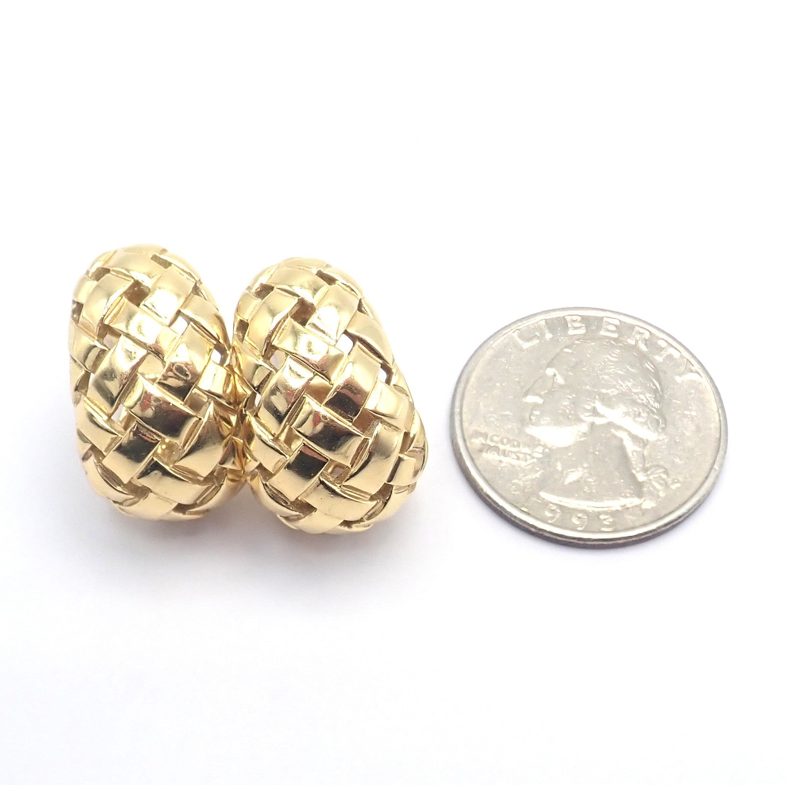 Authentic! Tiffany & Co 18k Yellow Gold Vannerie Basket Weave Earrings 1989 | Fortrove