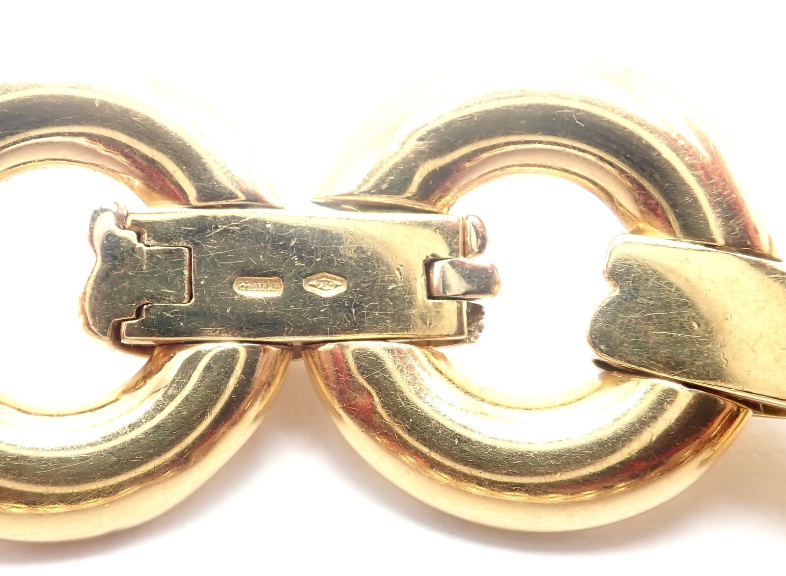 Authentic! Vintage Cartier Trinity 18k Multi Color Gold Round Link Necklace 1996 | Fortrove