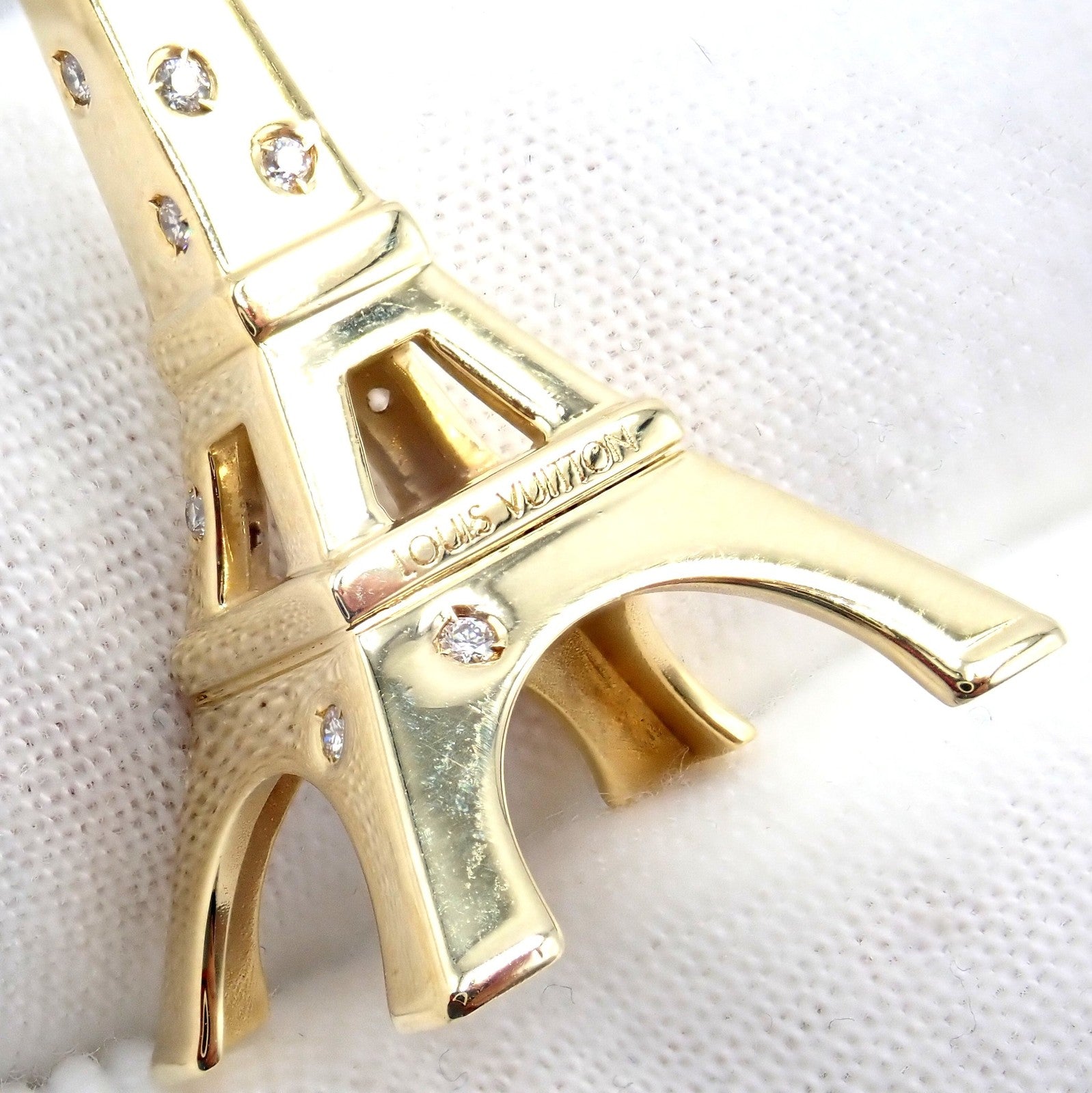 Vintage Louis Vuitton 18k Yellow Gold Large Eiffel Tower Diamond Charm Pendant | Fortrove