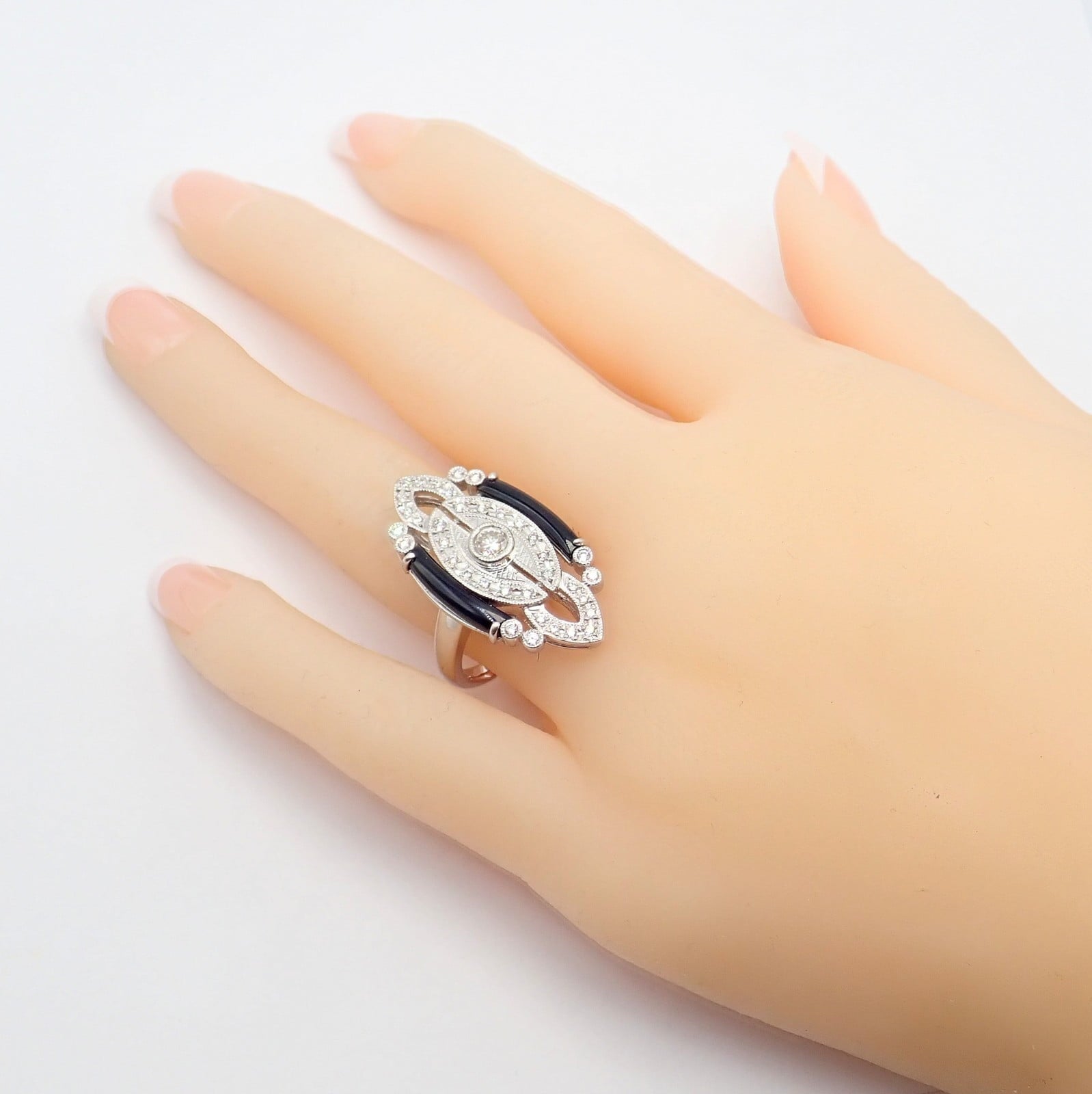 Estate Jewelry & Watches:Vintage & Antique Jewelry:Rings Vintage Estate Platinum Diamond 0.62ctw Onyx Ring sz 7.5