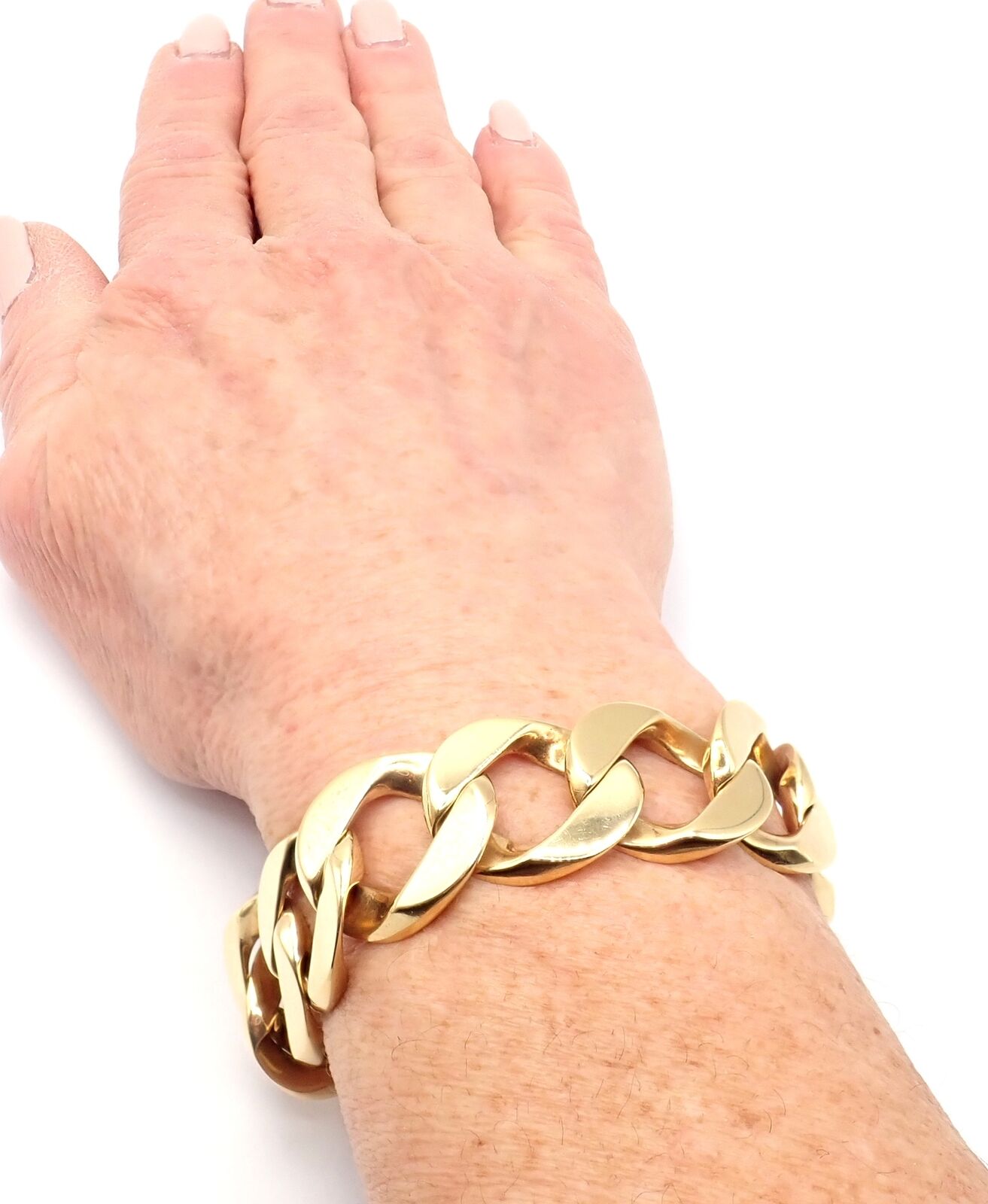 Authentic! Vintage Tiffany & Co 18k Yellow Gold Large Heavy Curb Link Bracelet | Fortrove