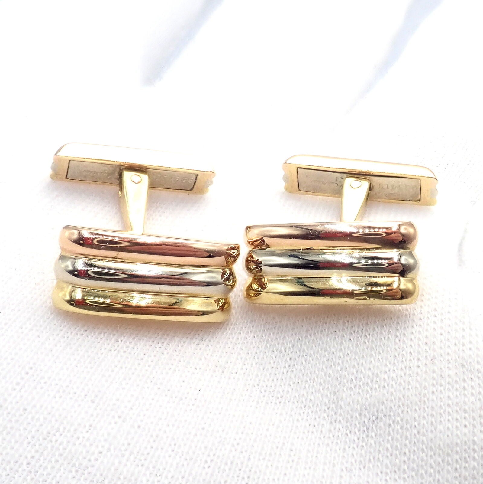 Rare! Vintage Authentic Cartier Trinity 18k Tri-Color Gold Cufflinks | Fortrove