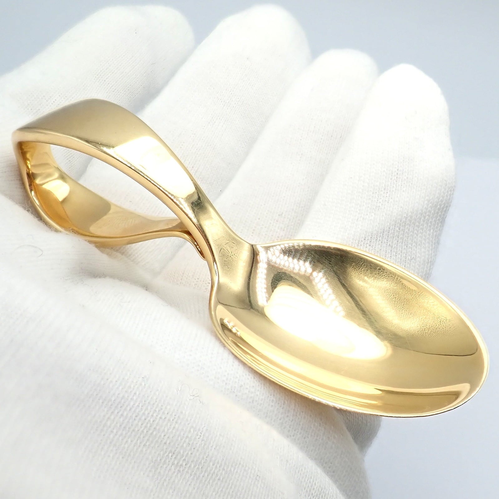 Tiffany & Co. Home & Garden:Kitchen, Dining & Bar:Flatware, Knives & Cutlery:Single Flatware Pieces Authentic! Tiffany & Co Makers 18k Yellow Solid Gold Baby Spoon 52.8 grams