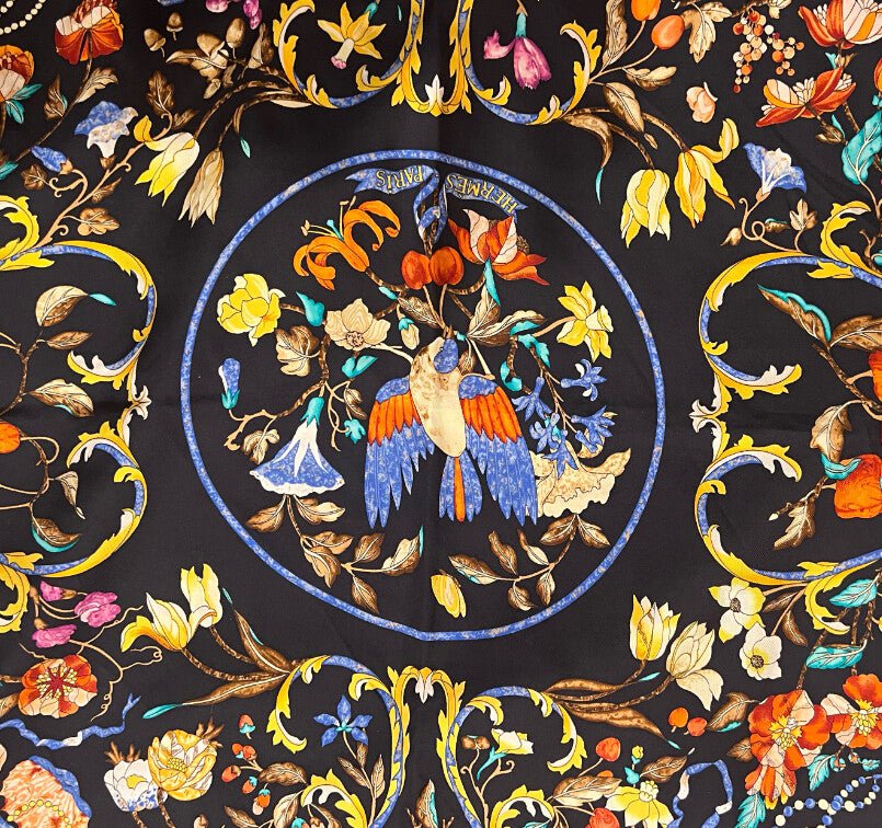 Authentic RARE! Hermes Pierres D'Orient Et D'Occident Vintage 90cm Silk Scarf | Fortrove