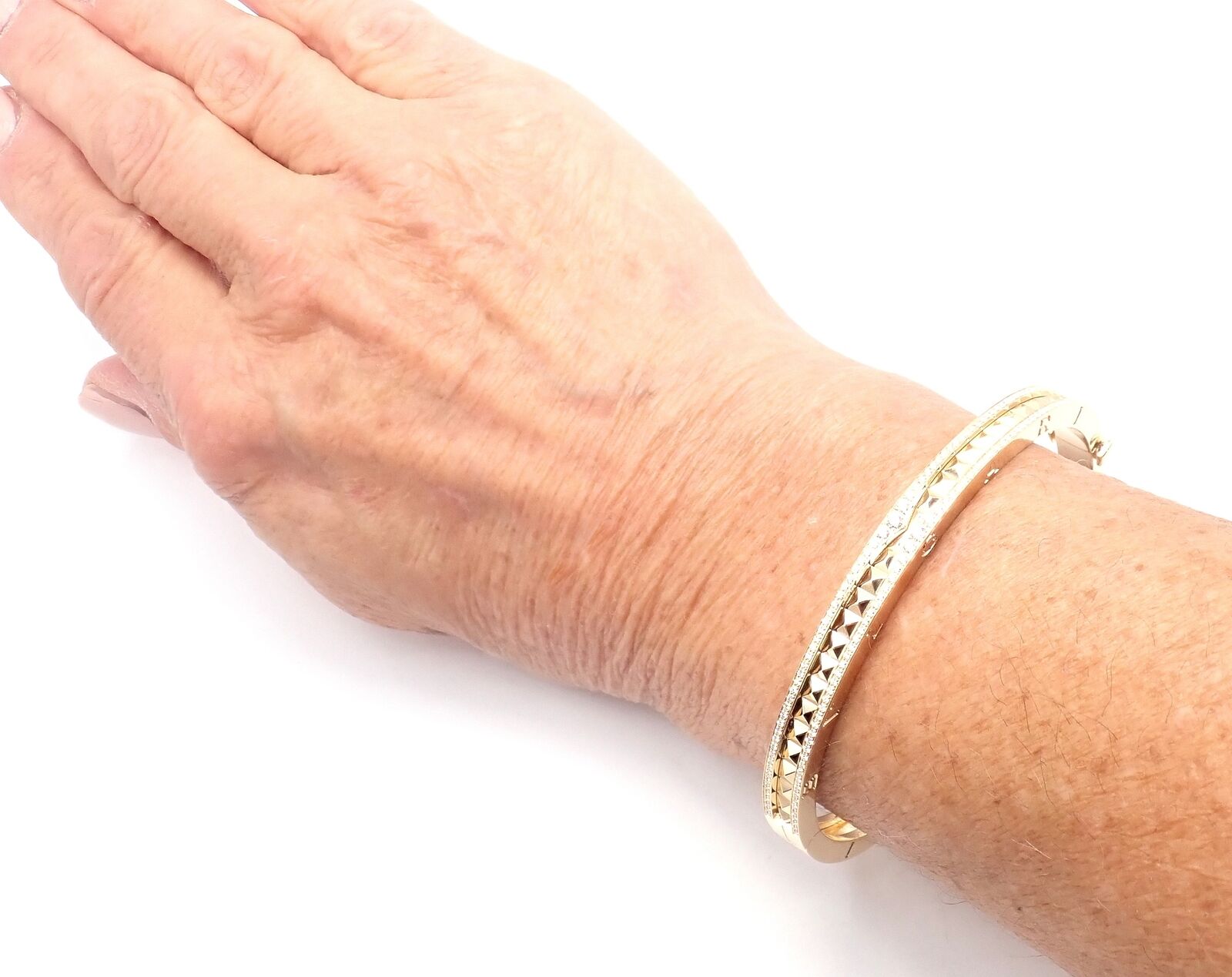 Authentic! Bulgari Bvlgari B.Zero1 Rock 18k Yellow Gold Diamond Bangle Bracelet | Fortrove