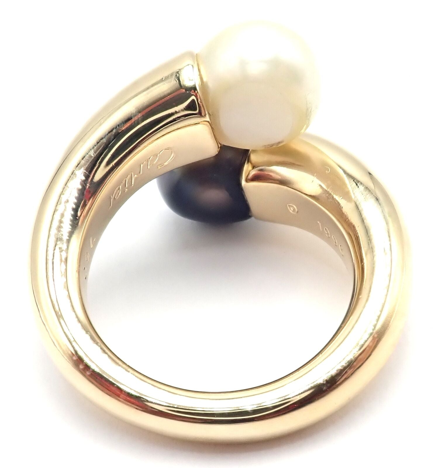 Authentic! Cartier Toi Et Moi 18k Yellow Gold White Black Pearl Bypass Band Ring | Fortrove