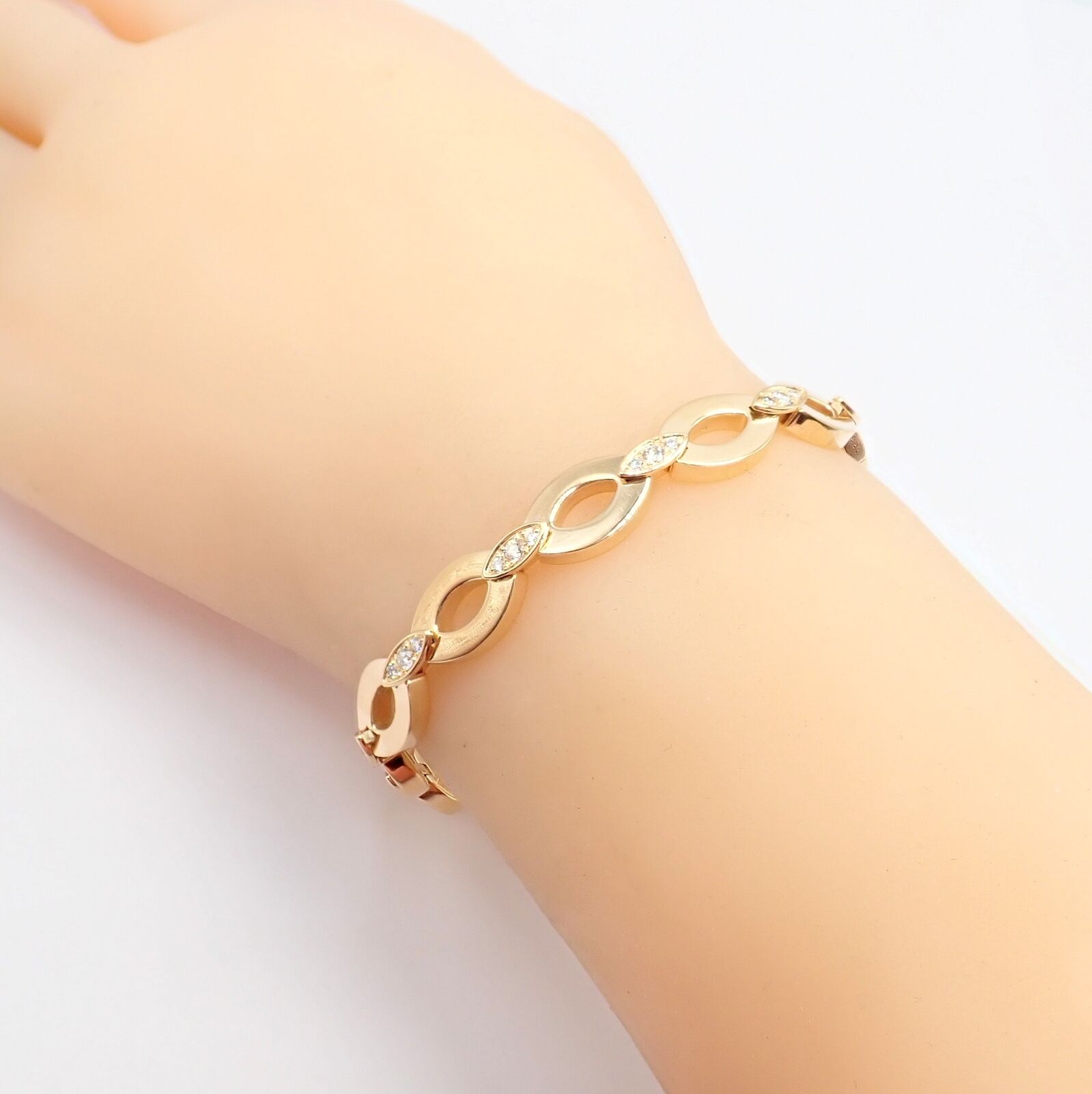 Authentic! Cartier 18K Yellow Gold Diamond Diadea Link Bracelet Earrings Set | Fortrove