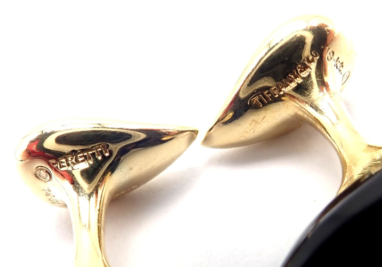 Authentic! Tiffany & Co Peretti 18k Yellow Gold Black Onyx Teardrop Cufflinks | Fortrove