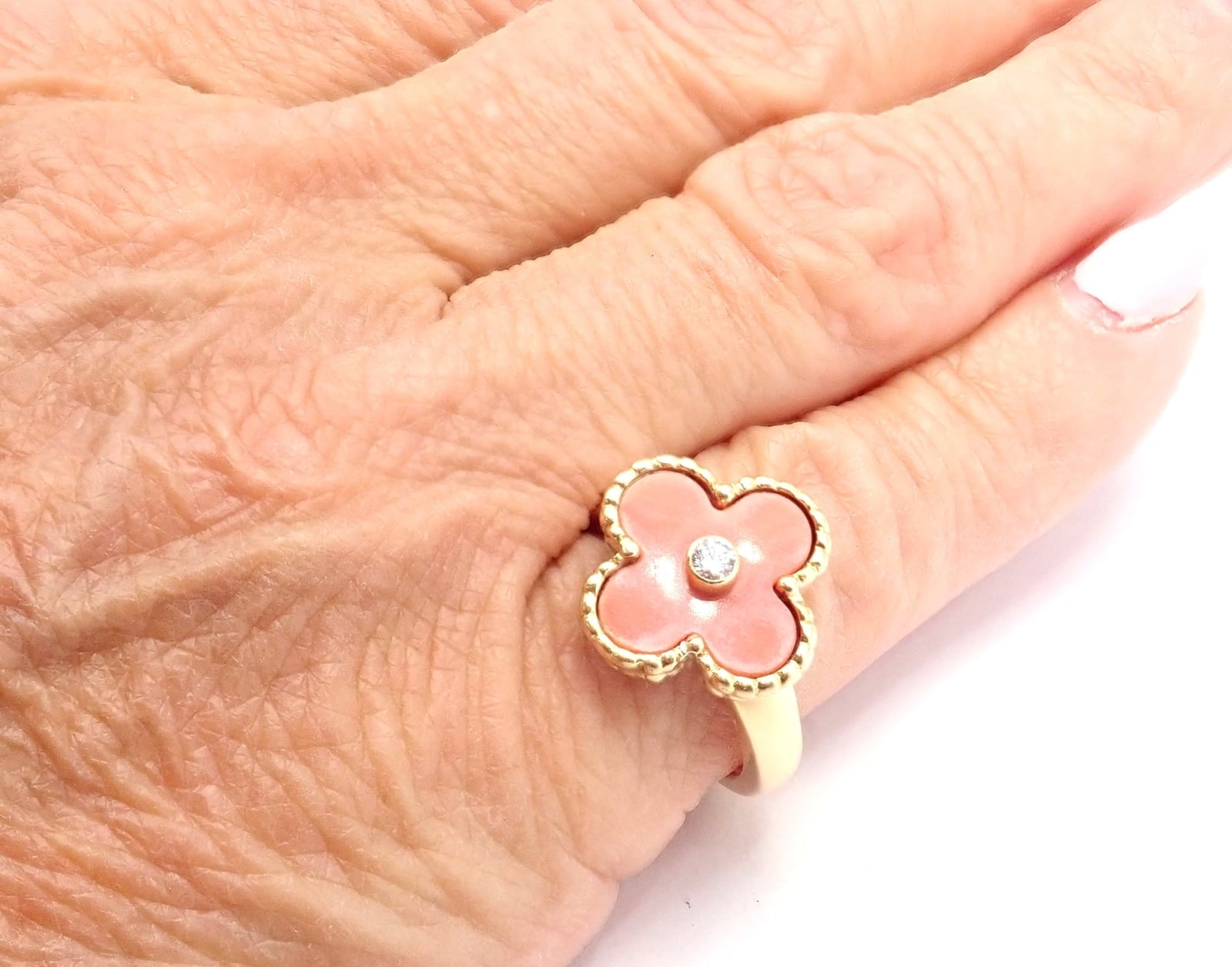 Van Cleef & Arpels Jewelry & Watches:Fine Jewelry:Rings Authentic! Van Cleef & Arpels Alhambra 18k Yellow Gold Coral Diamond Ring Paper