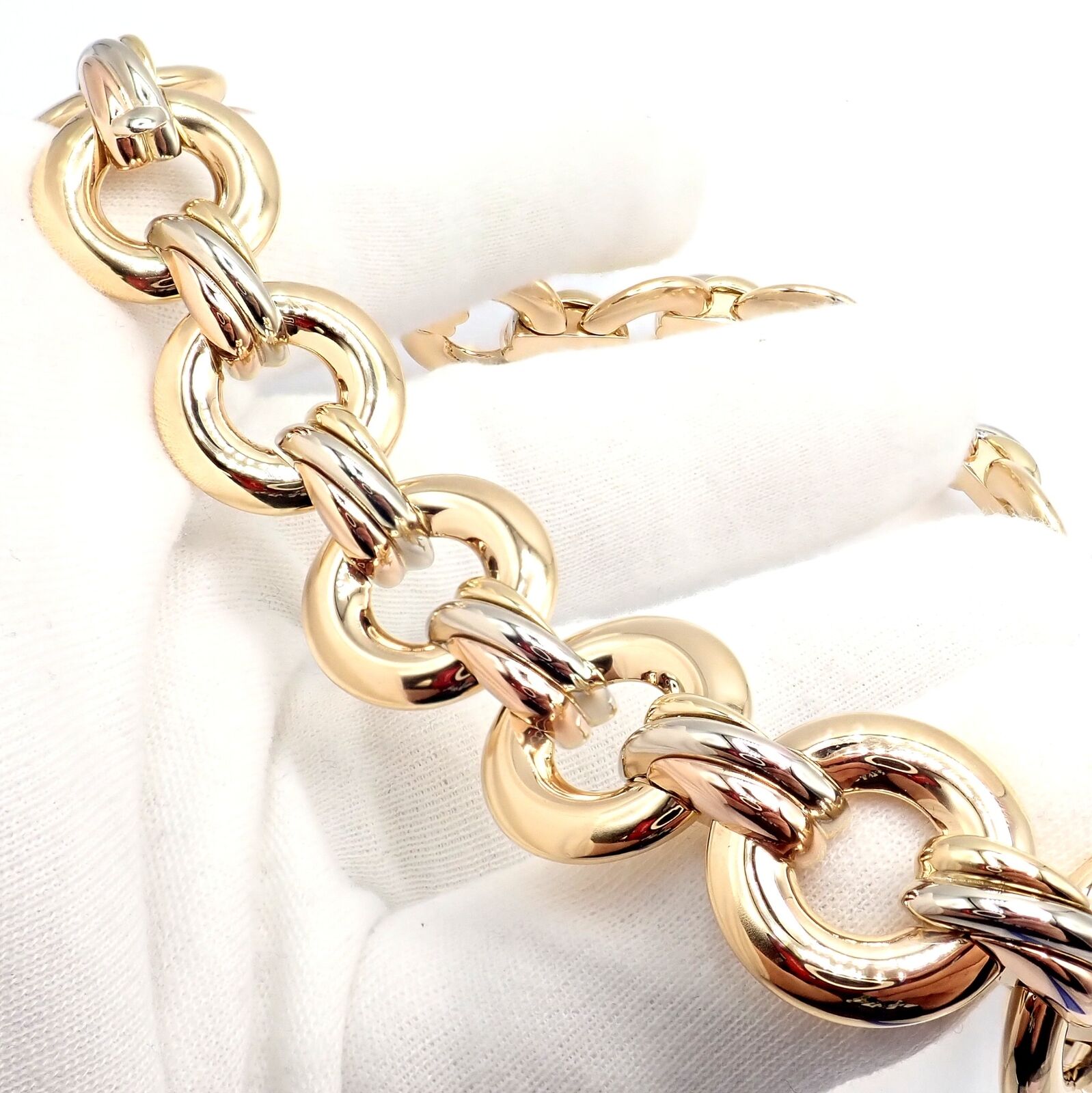 Vintage! Authentic Cartier Trinity 18k Tri-Color Gold Round Link Necklace 1996 | Fortrove