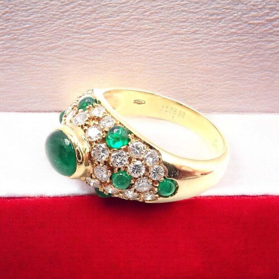 Authentic! Vintage Cartier Panthere 18k Yellow Gold Diamond Emerald Ring | Fortrove