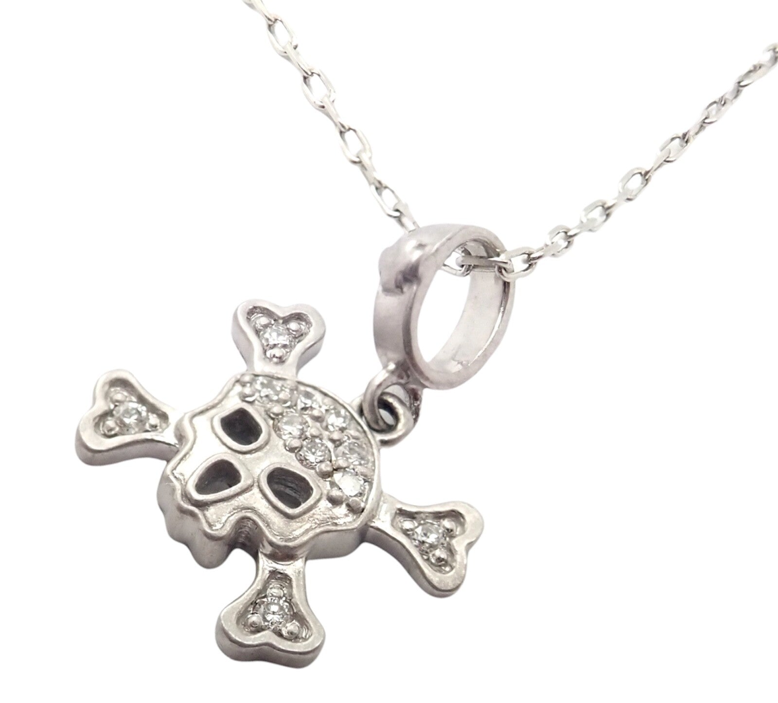 Authentic! Loree Rodkin 18k White Gold Diamond Skull Crossbones Pendant Necklace | Fortrove