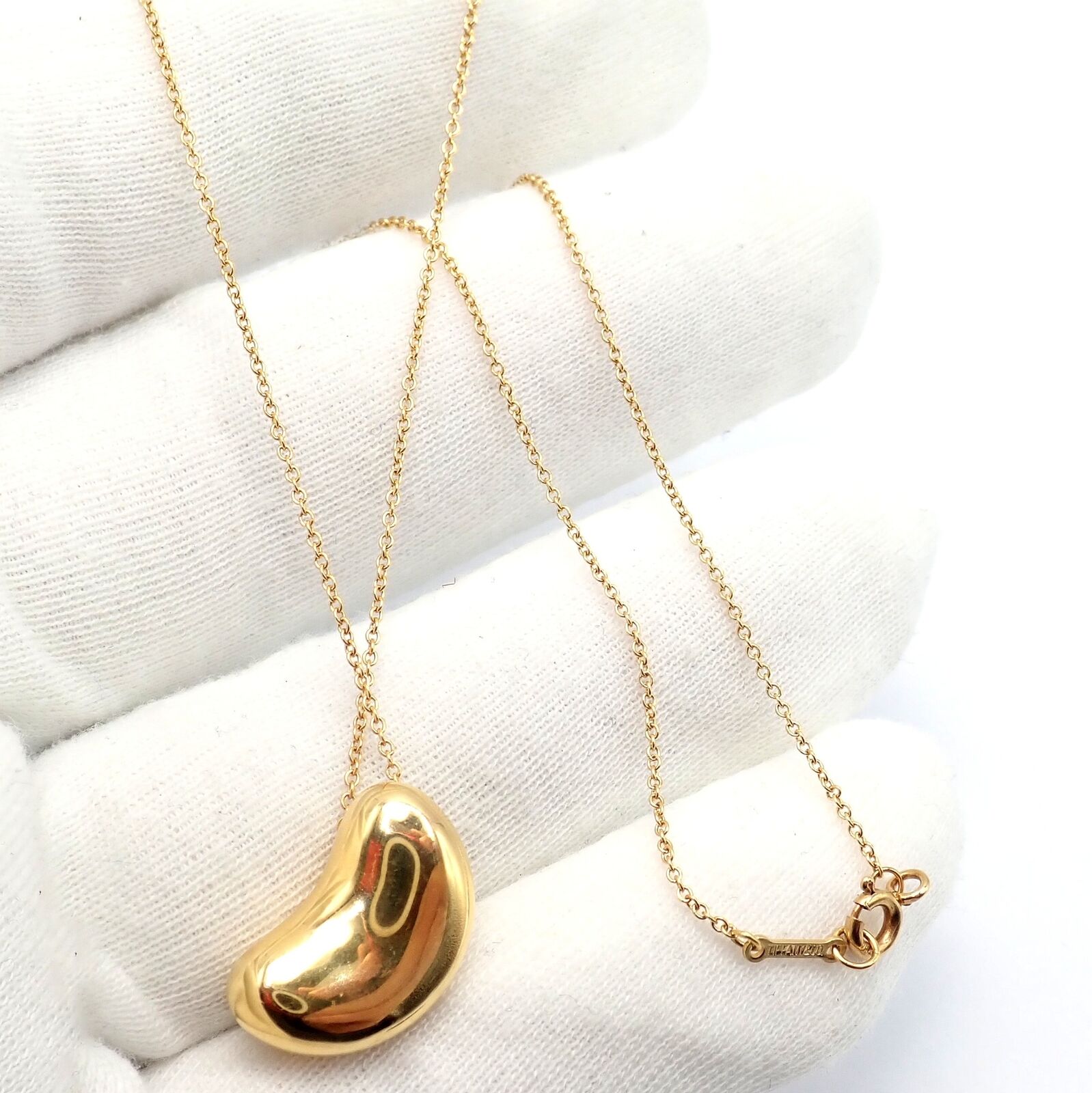 Authentic! Tiffany & Co Elsa Peretti 18k Yellow Gold Medium Bean Necklace | Fortrove