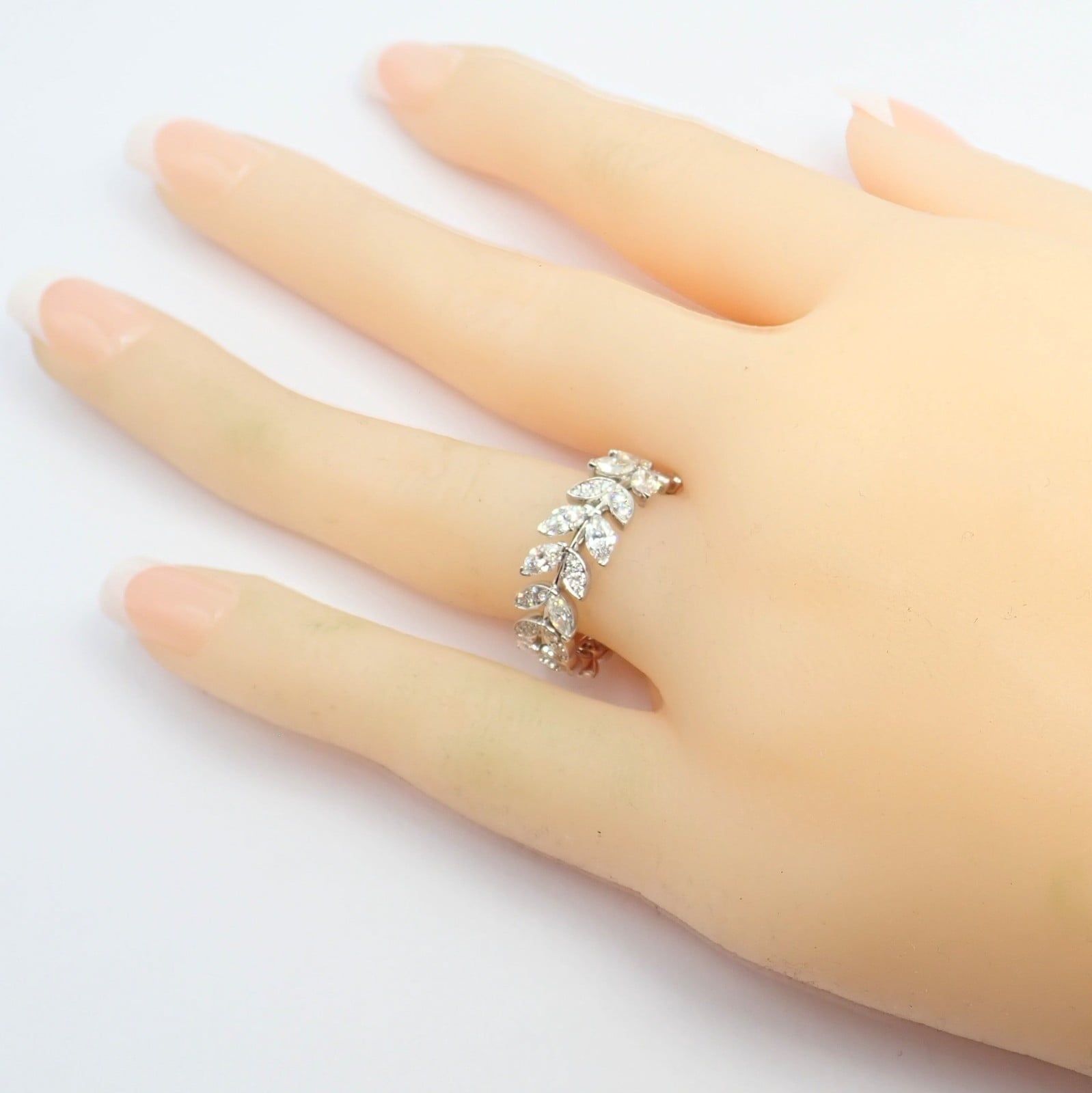 Tiffany & Co. Jewelry & Watches:Fine Jewelry:Rings Authentic! Tiffany & Co Platlinum Victoria Vine Diamond 1.90ct Eternity Ring 7