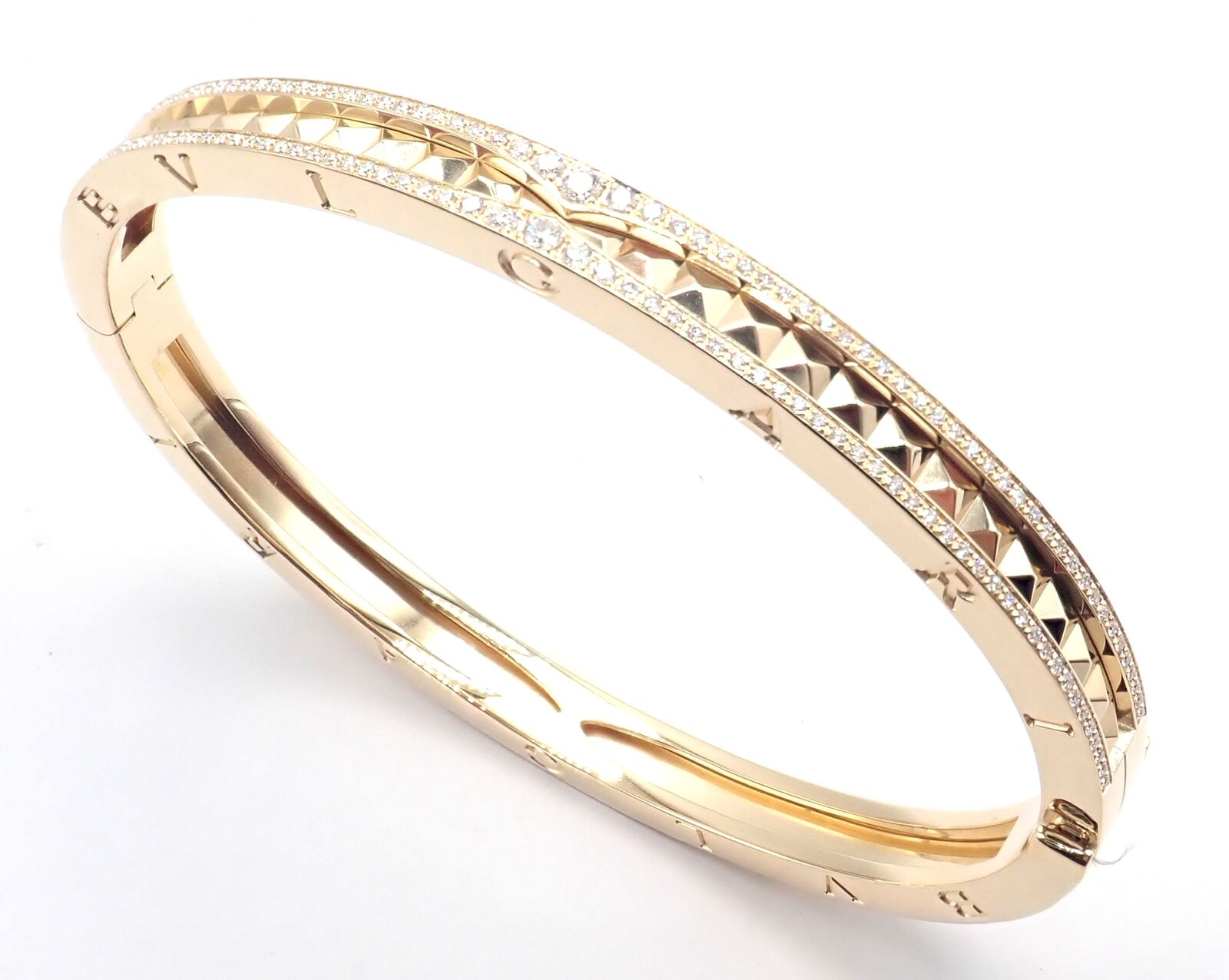 Authentic! Bulgari Bvlgari B.Zero1 Rock 18k Yellow Gold Diamond Bangle Bracelet | Fortrove