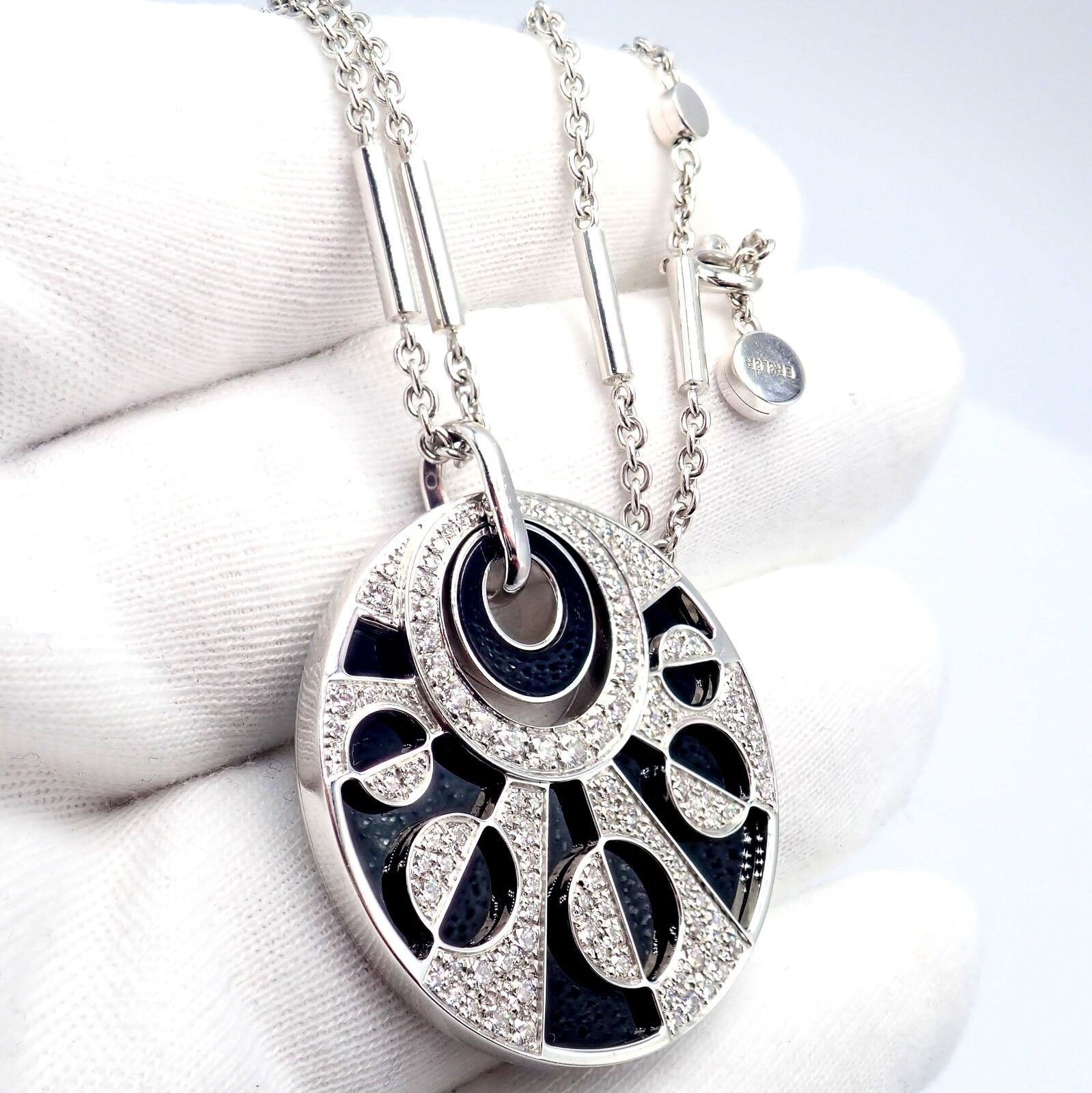 Authentic Bvlgari Bulgari Intarsio 18k White Gold 5ctw Diamond Onyx 18" Necklace | Fortrove